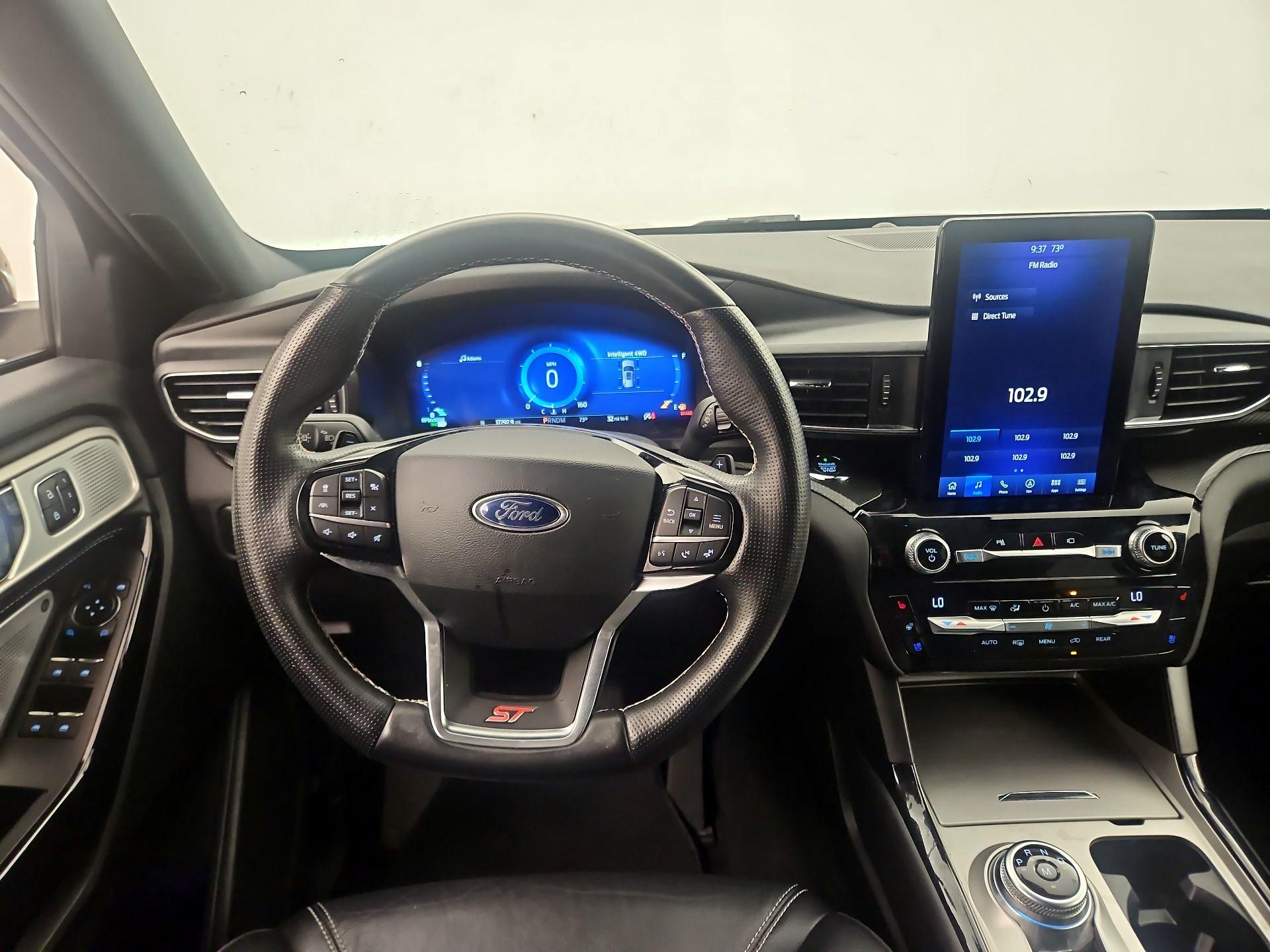 Thumbnail: 2021 Ford Explorer - 10