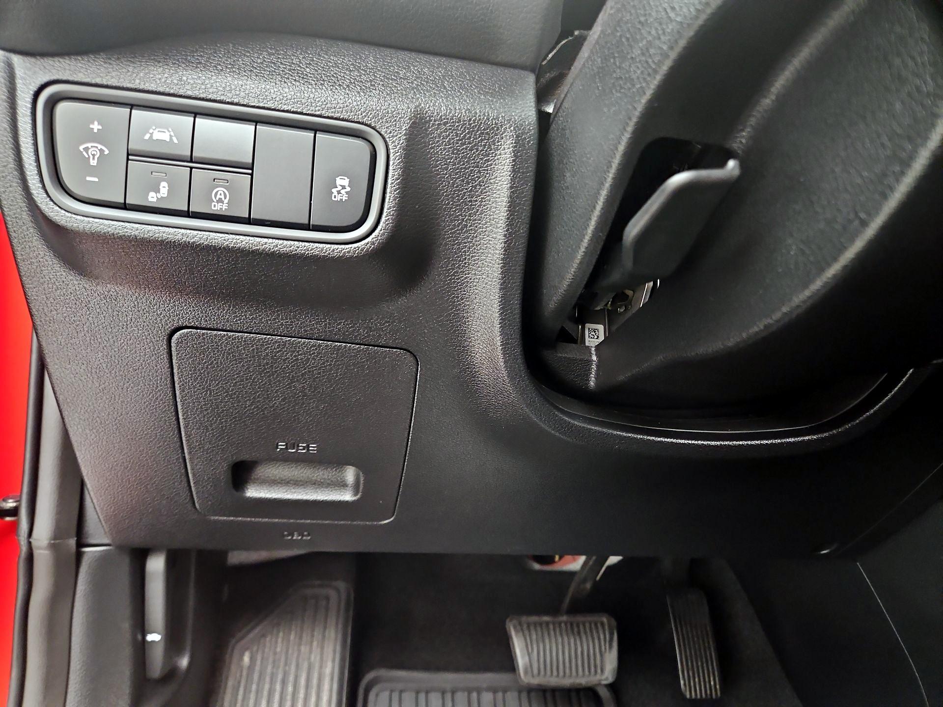 Thumbnail: 2020 Kia Soul - 13