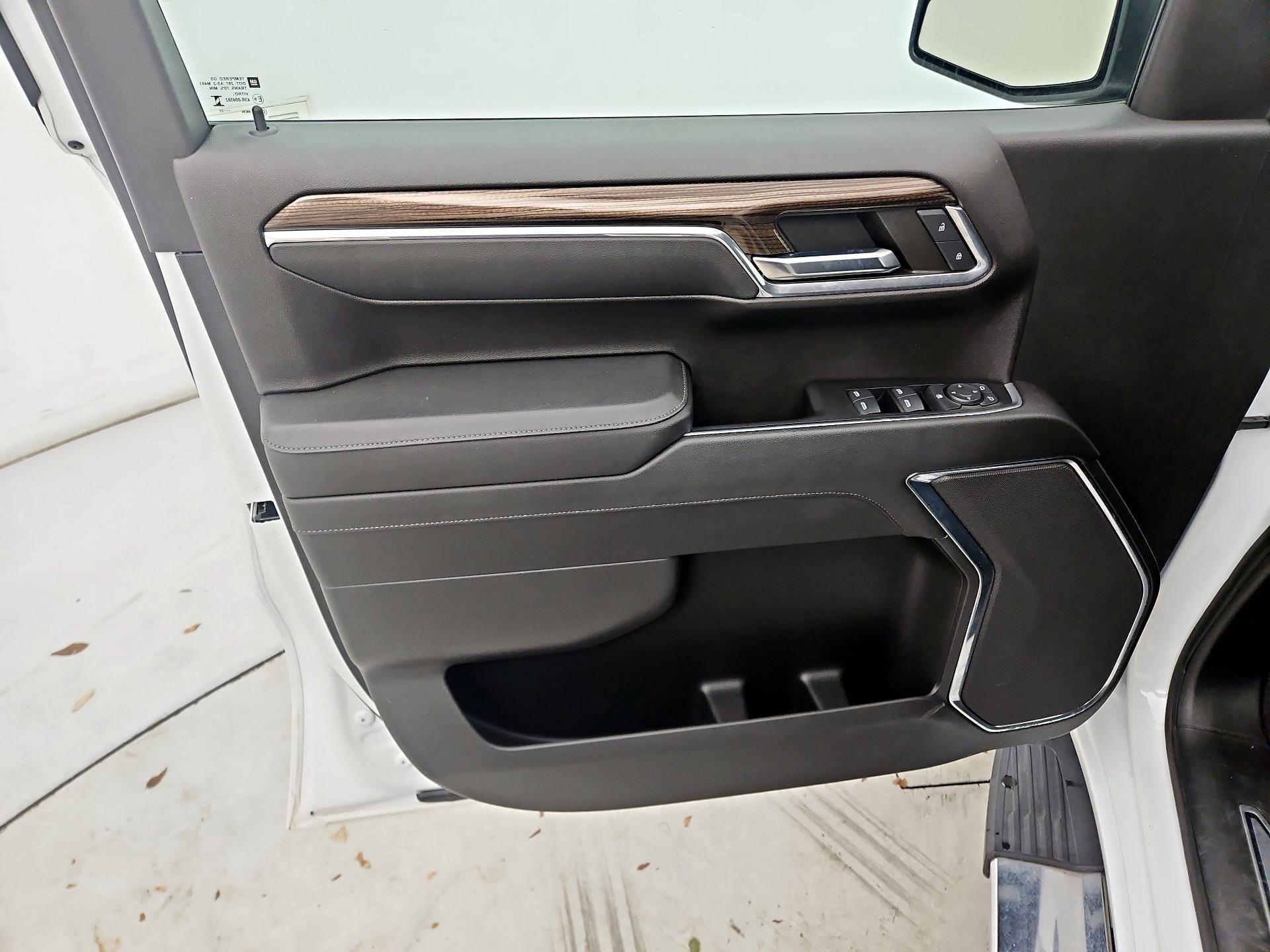 Thumbnail: 2023 Chevrolet Silverado 1500 - 12