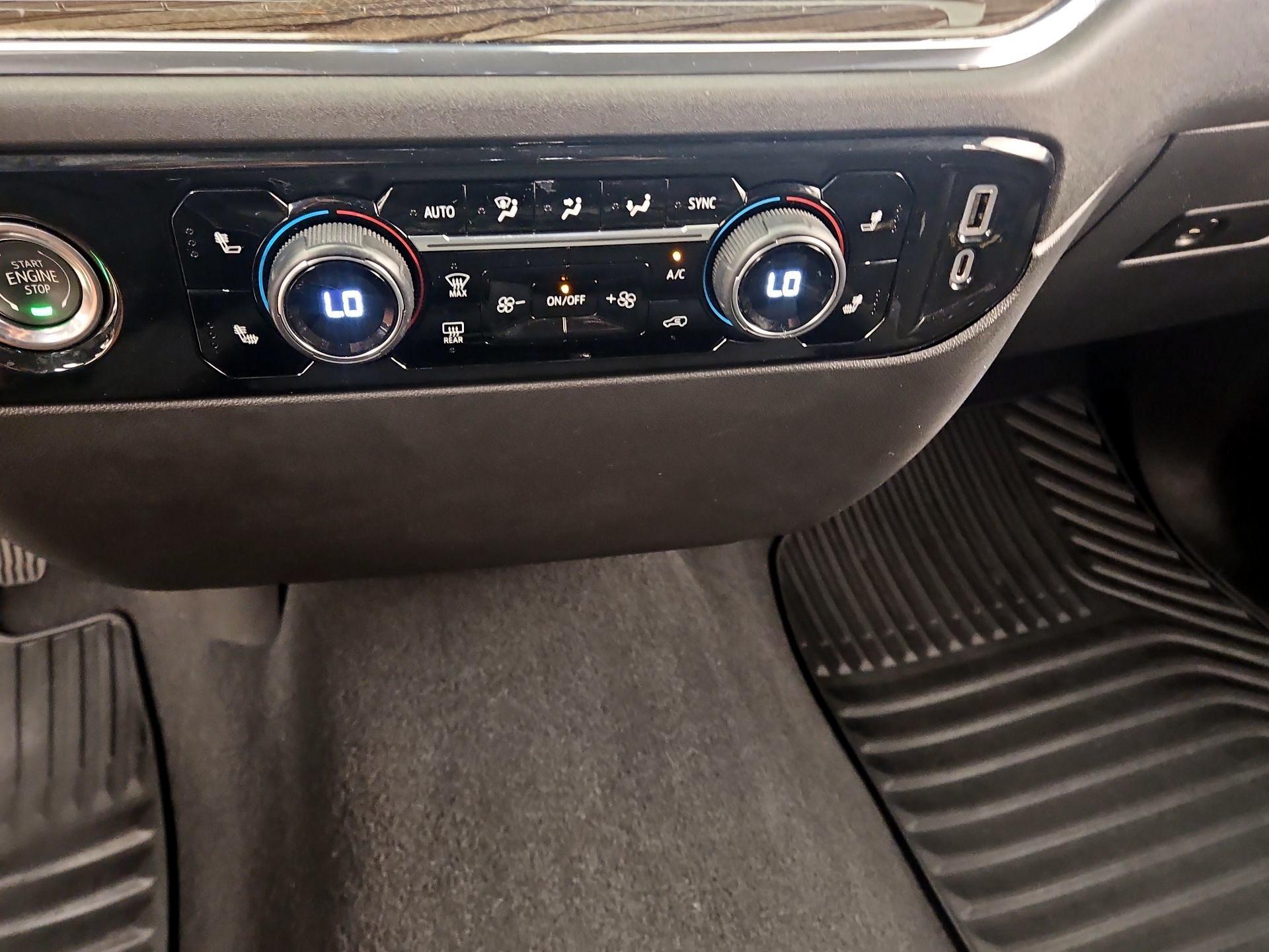Thumbnail: 2023 Chevrolet Silverado 1500 - 16