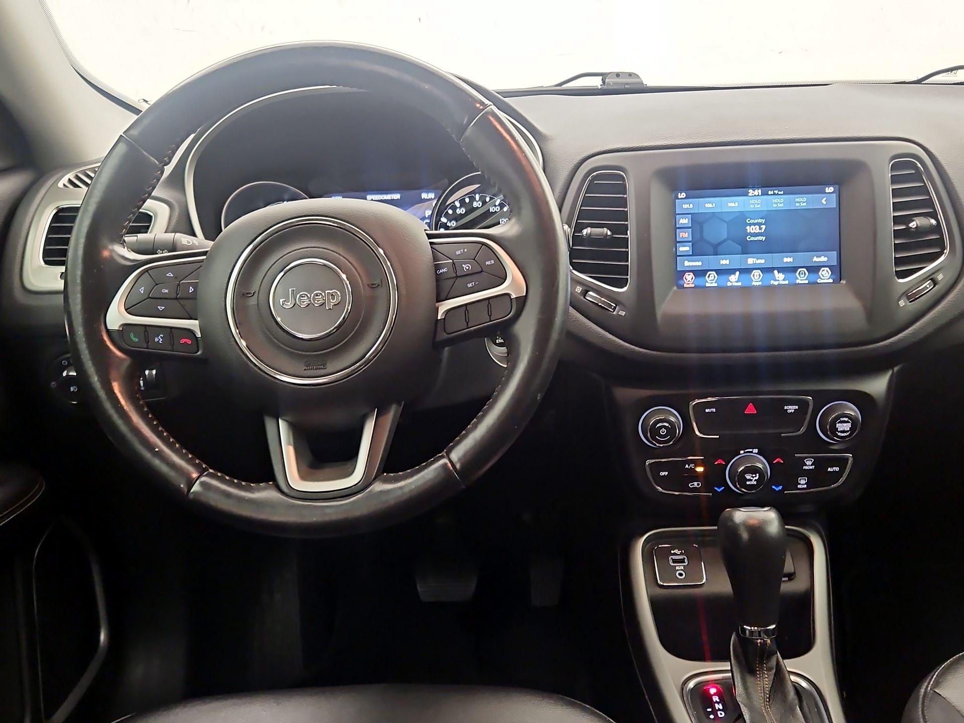 Thumbnail: 2021 Jeep Compass - 10