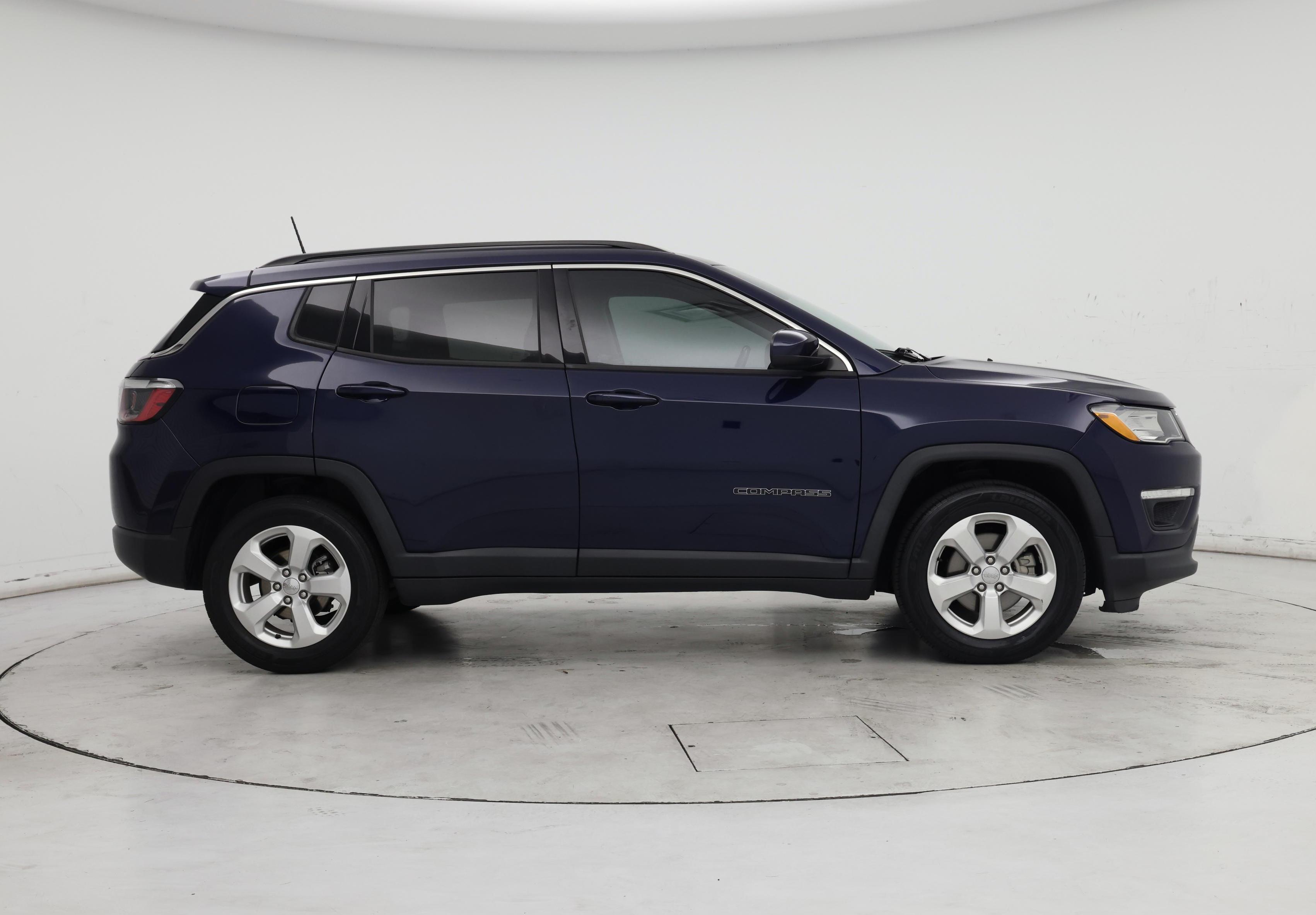 Thumbnail: 2021 Jeep Compass - 7