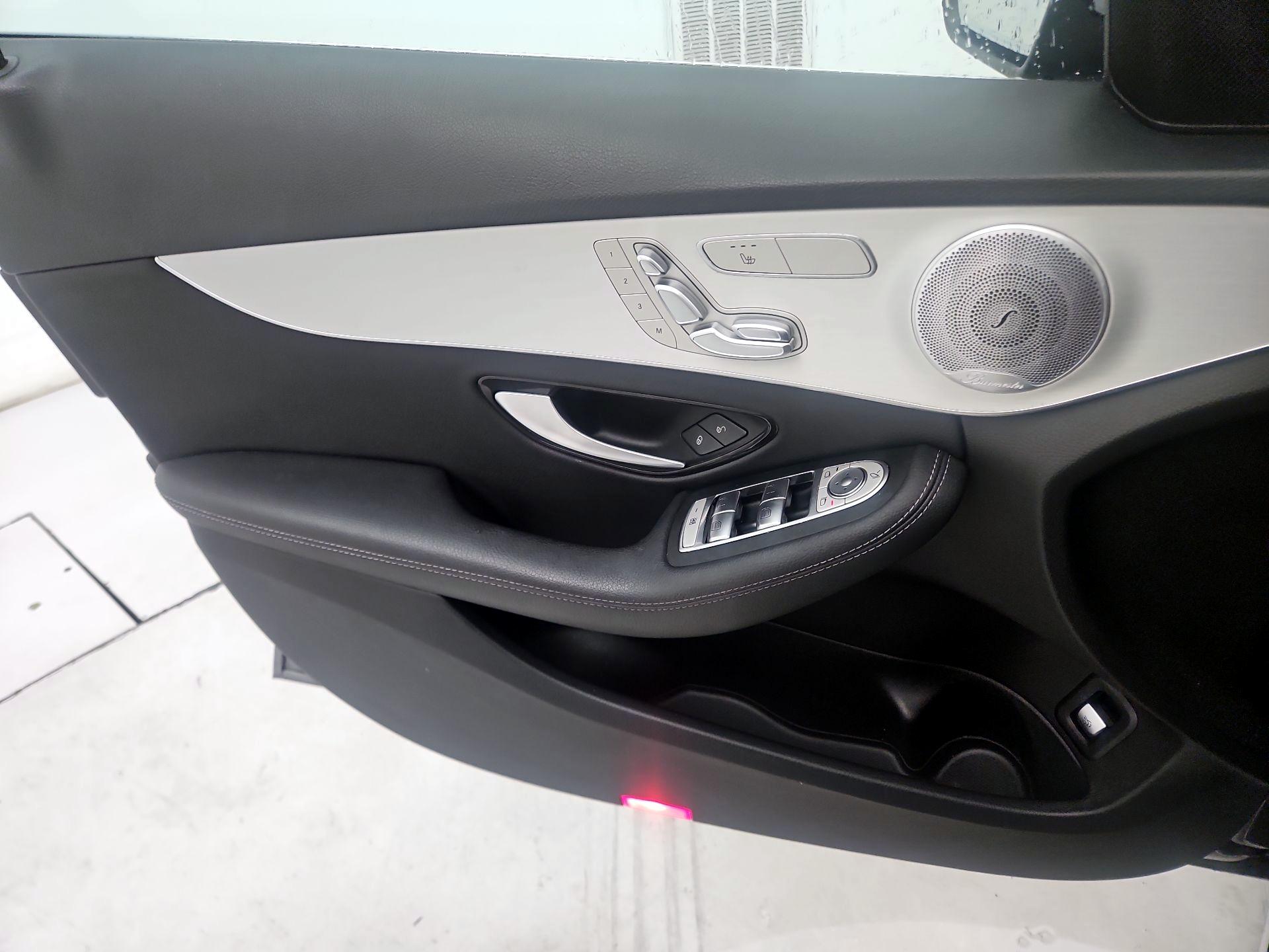 Thumbnail: 2021 Mercedes-Benz C-Class - 12
