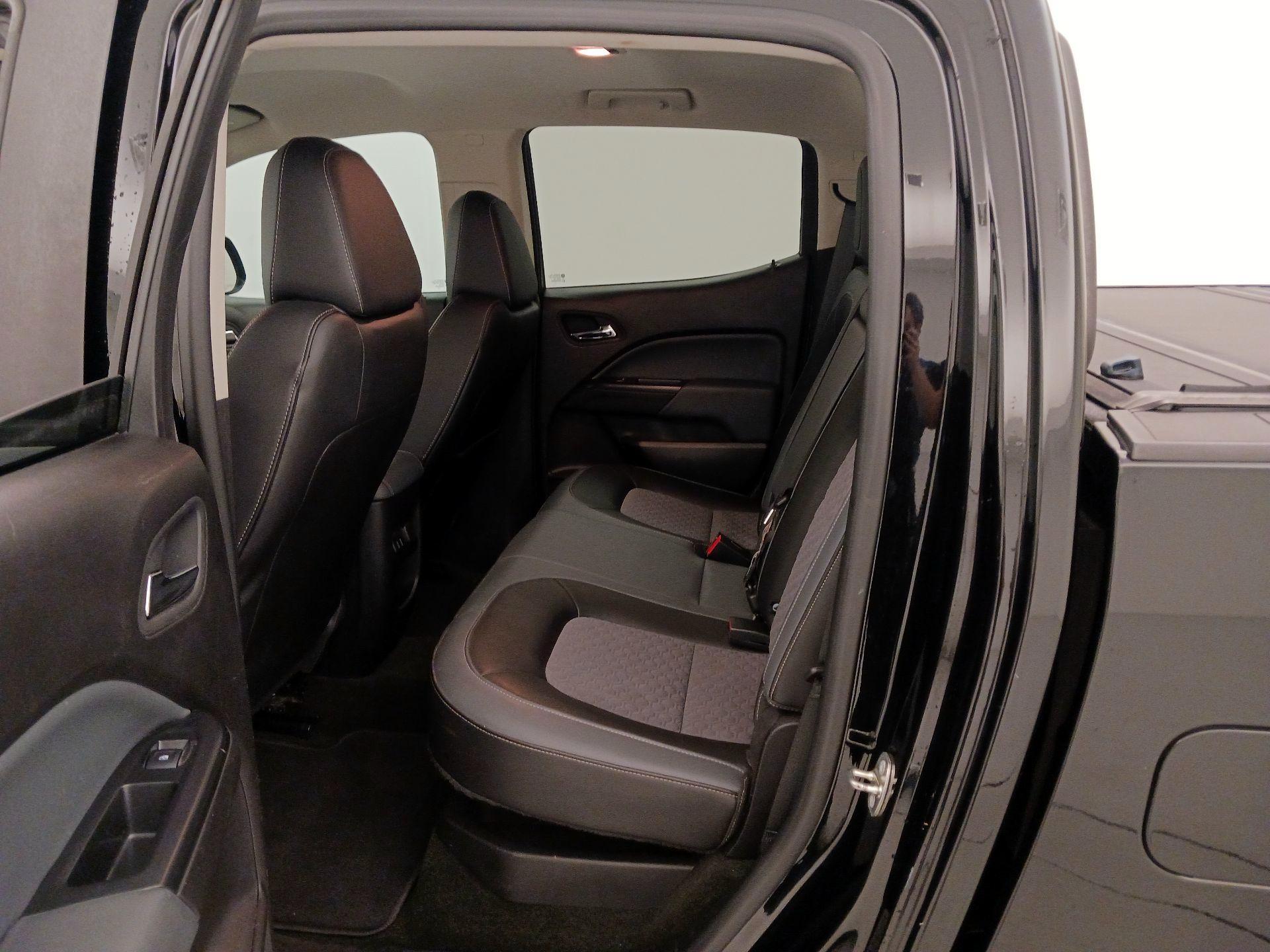 Thumbnail: 2017 Chevrolet Colorado - 19