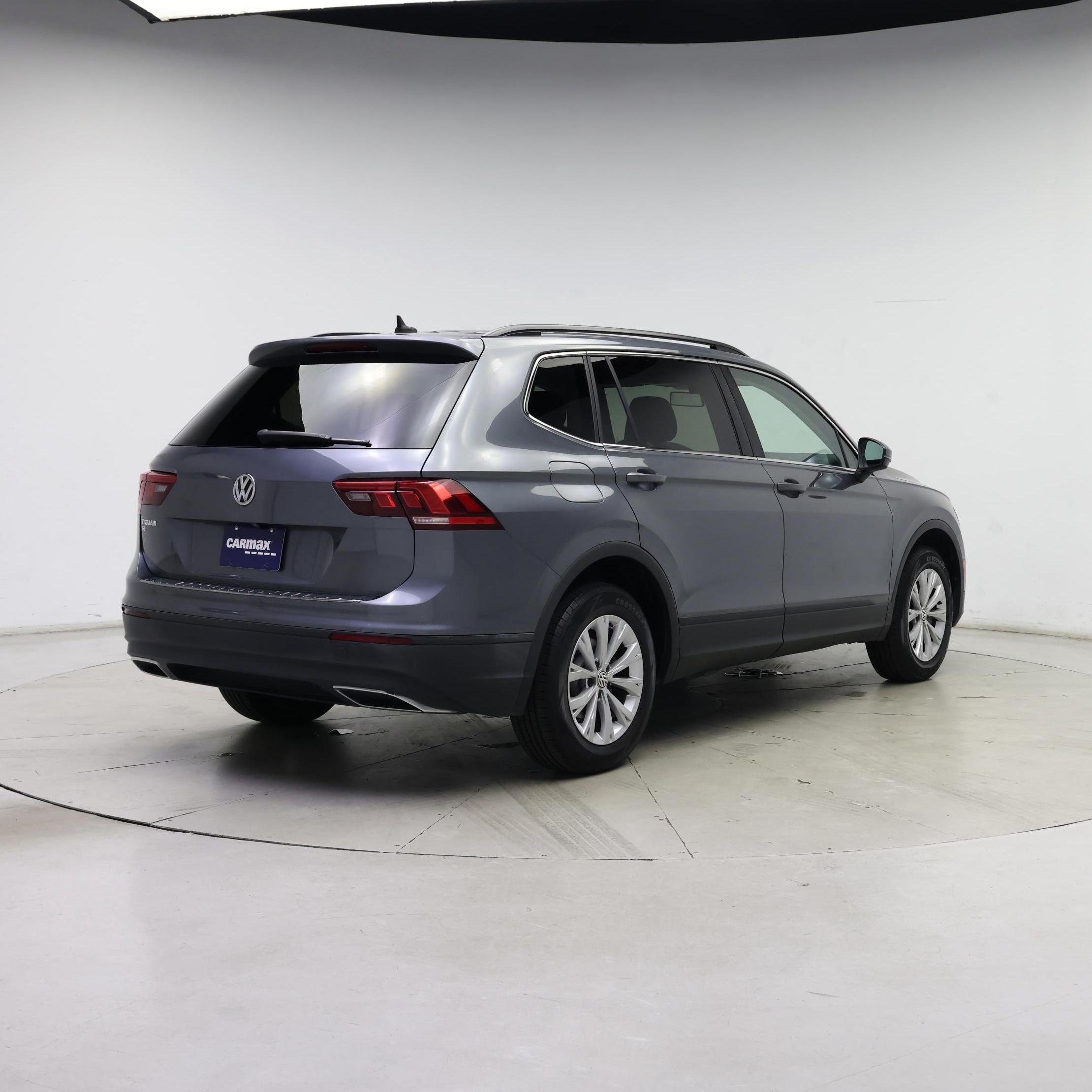 Thumbnail: 2019 Volkswagen Tiguan - 8