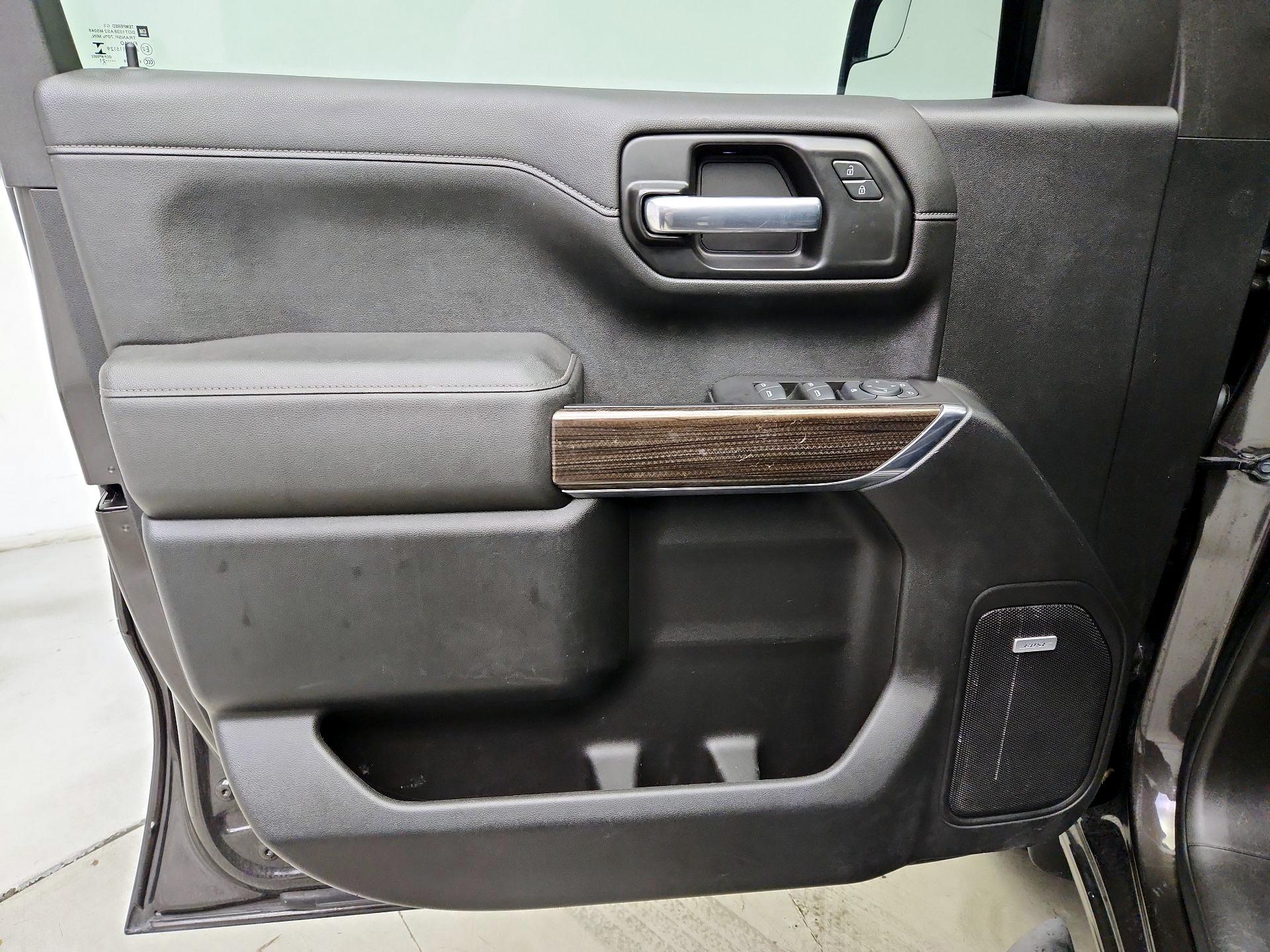 Thumbnail: 2021 Chevrolet Silverado 1500 - 12