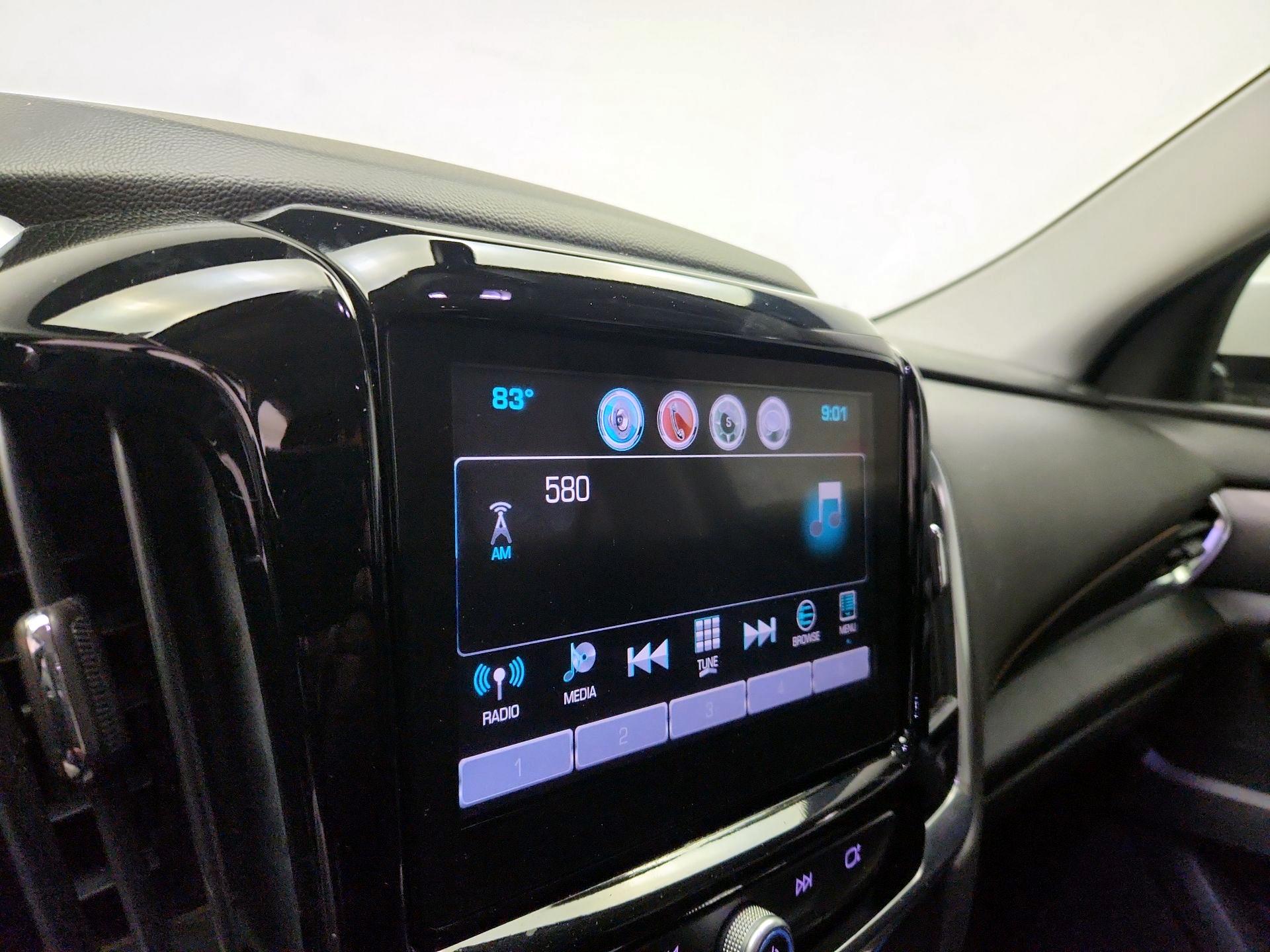 Thumbnail: 2018 Chevrolet Traverse - 15