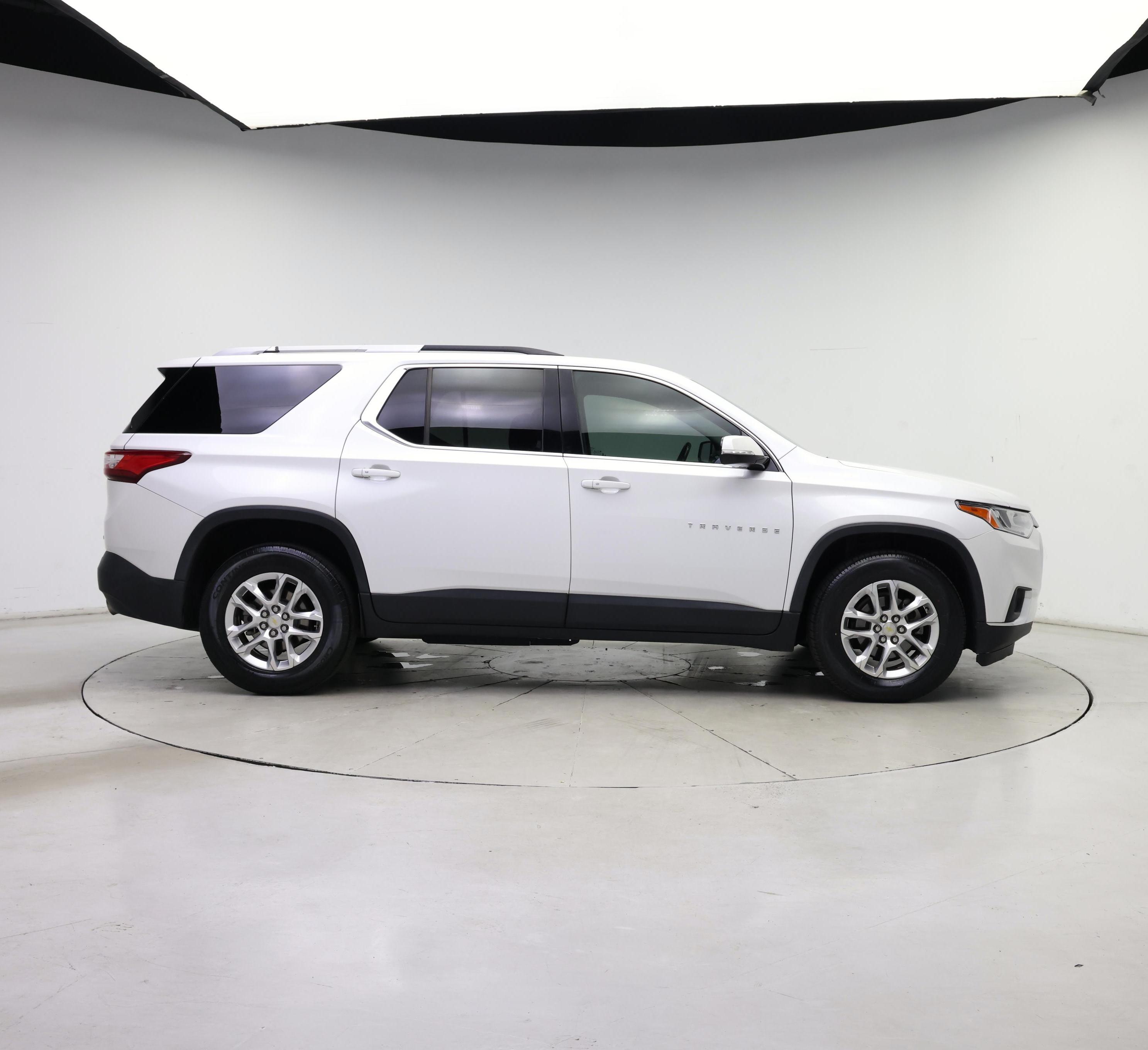 Thumbnail: 2018 Chevrolet Traverse - 7