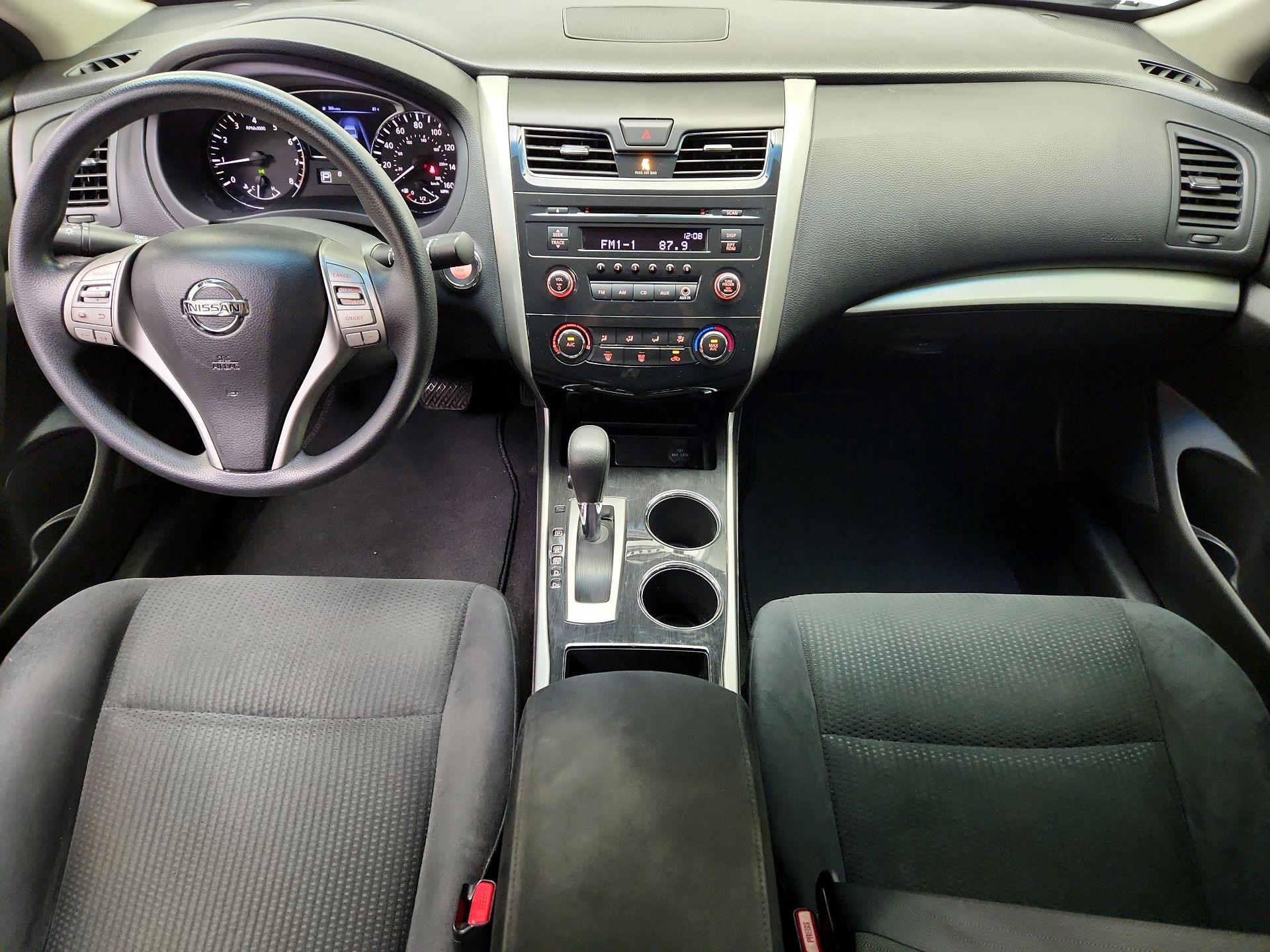 Thumbnail: 2014 Nissan Altima - 9