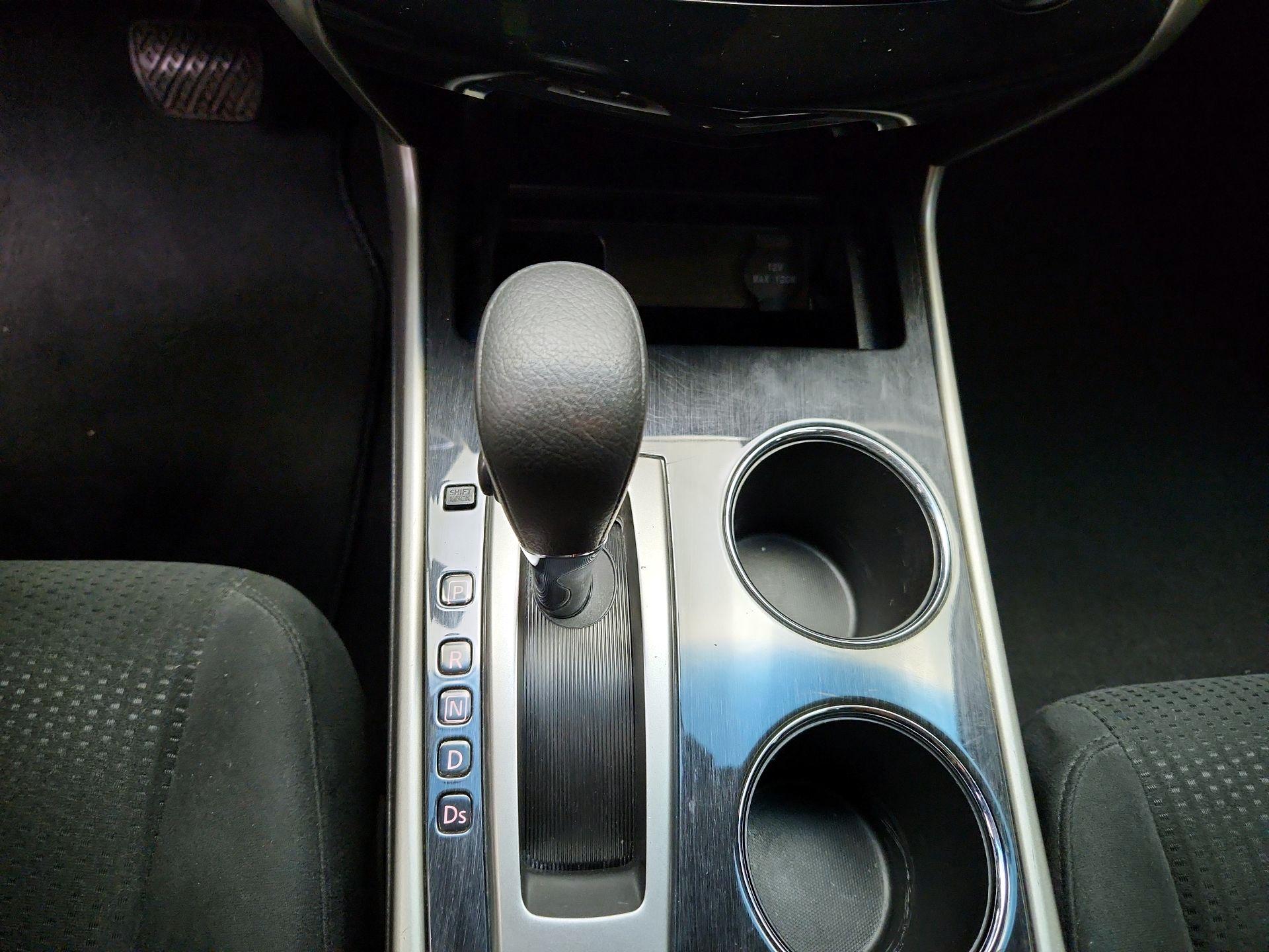 Thumbnail: 2014 Nissan Altima - 16