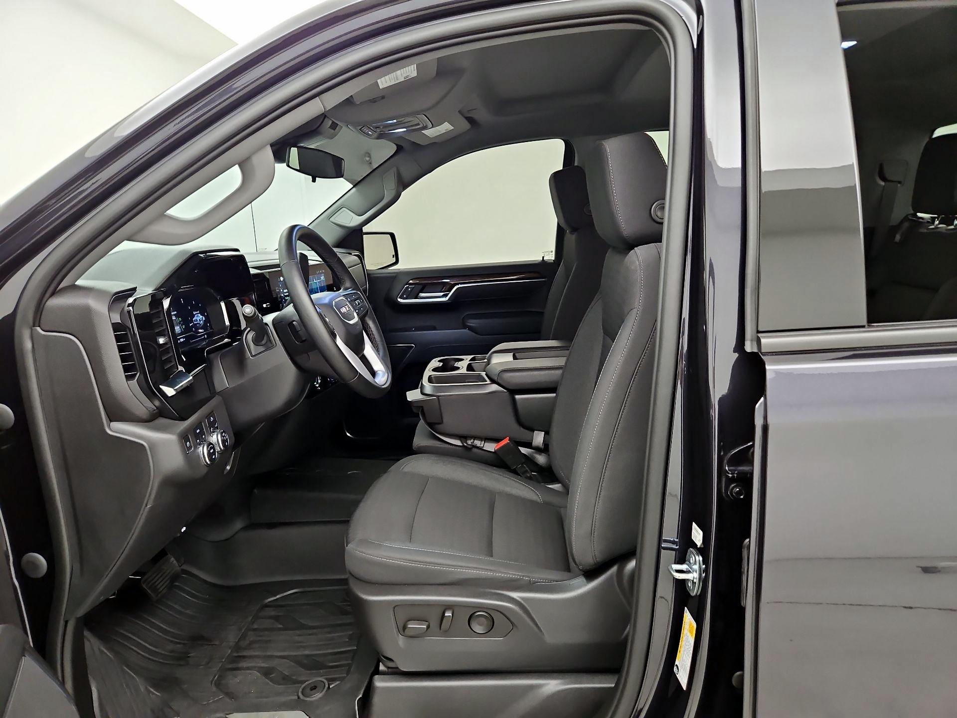 Thumbnail: 2023 GMC Sierra 1500 - 11