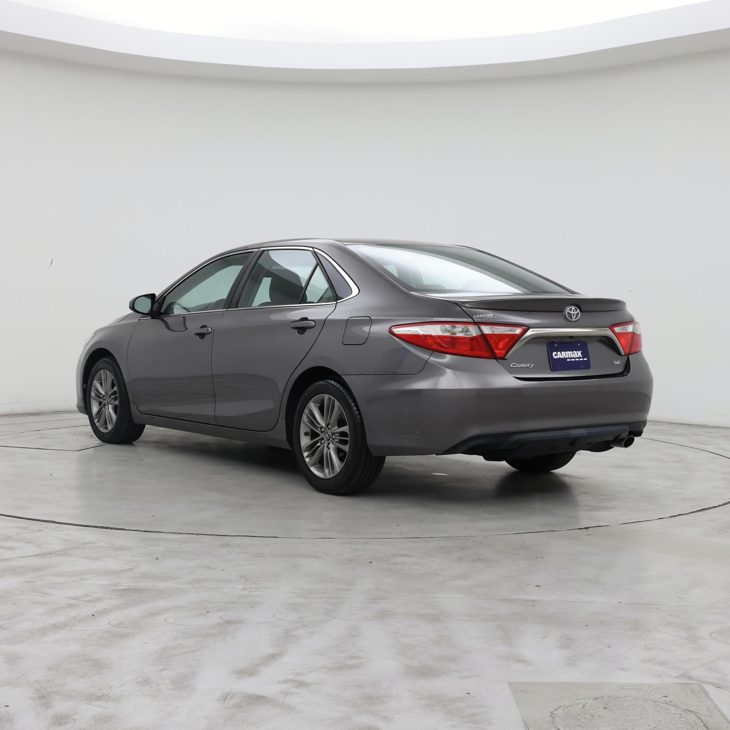 Thumbnail: 2016 Toyota Camry - 2