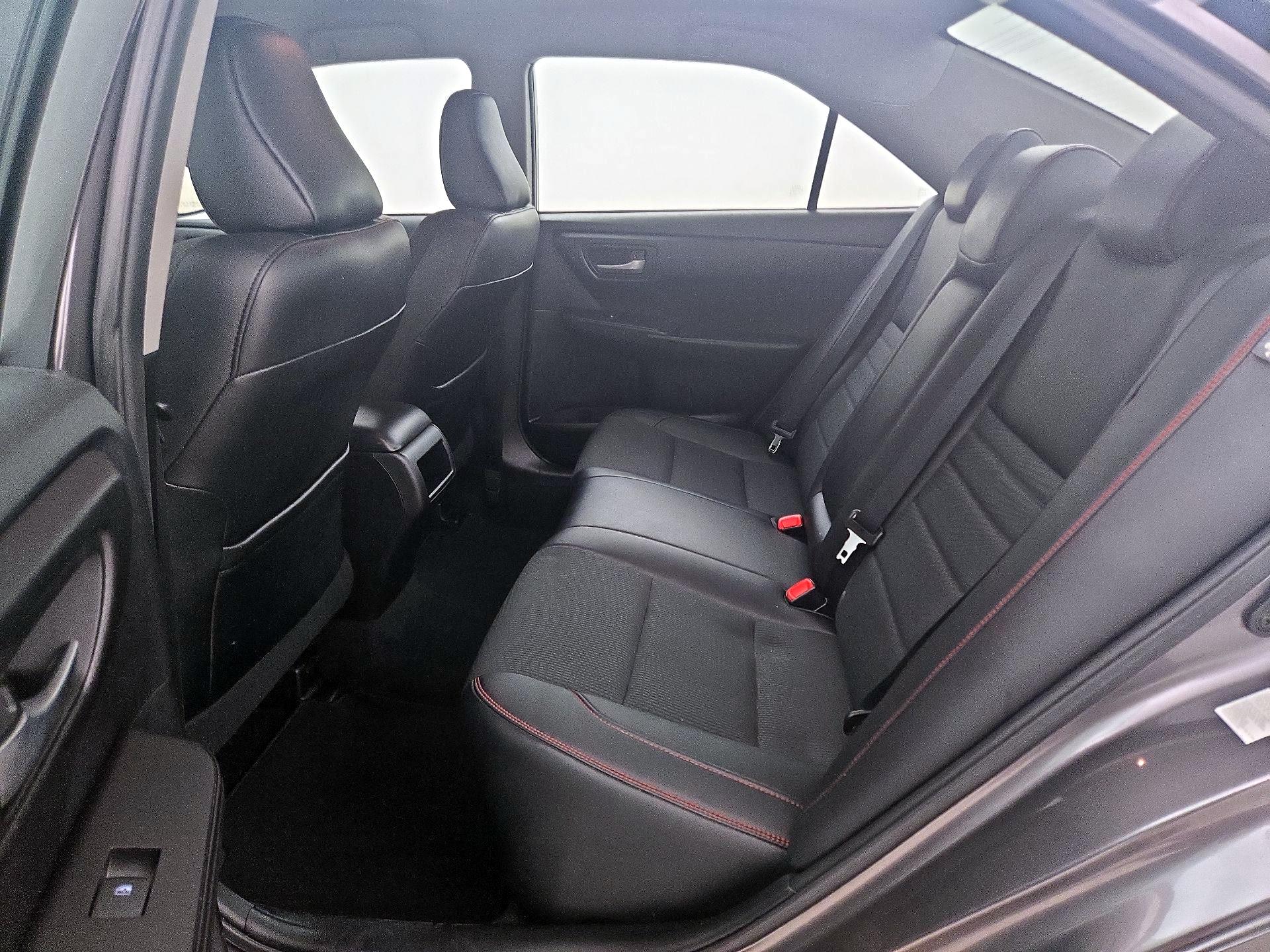 Thumbnail: 2016 Toyota Camry - 19
