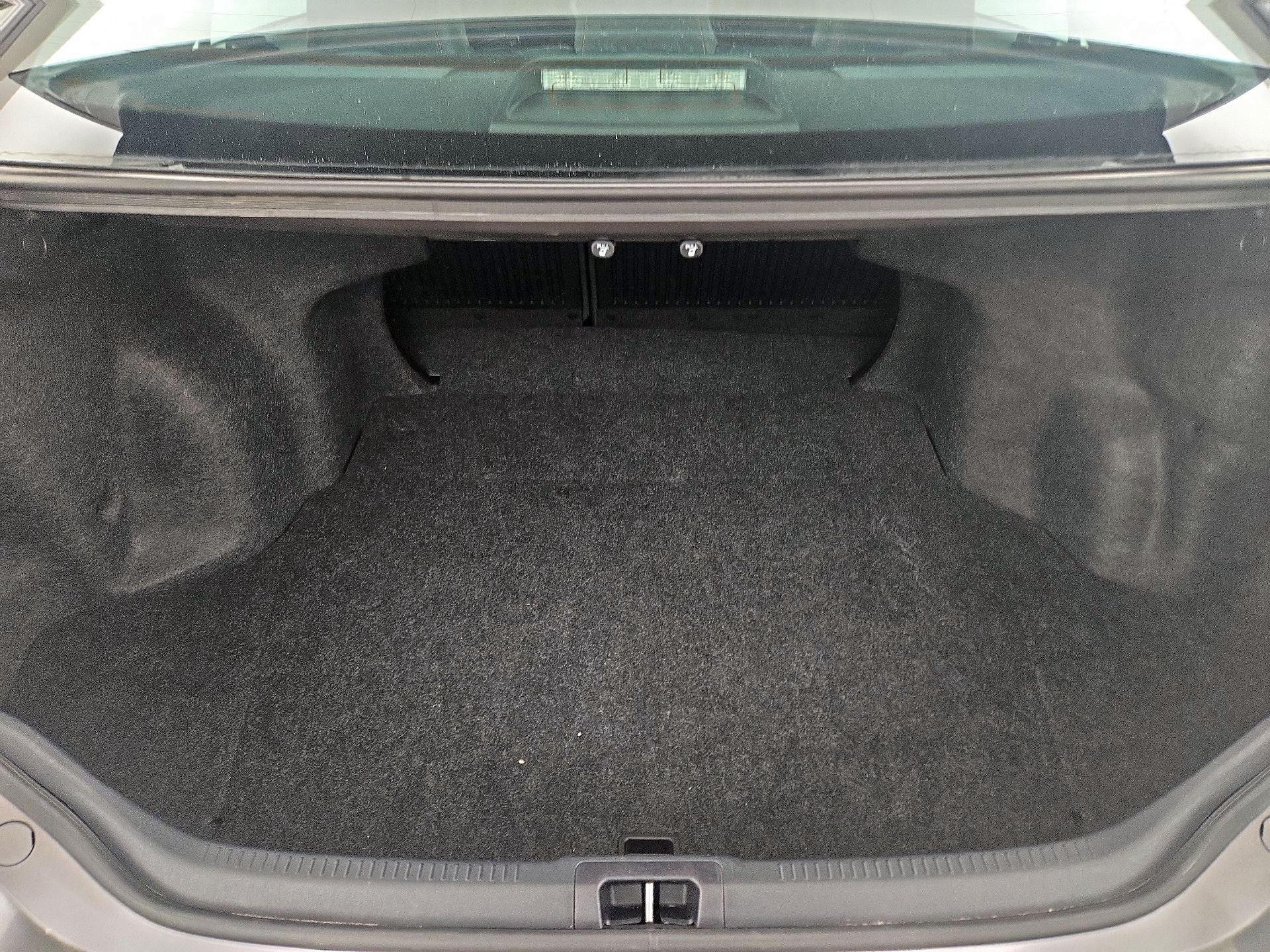Thumbnail: 2016 Toyota Camry - 20