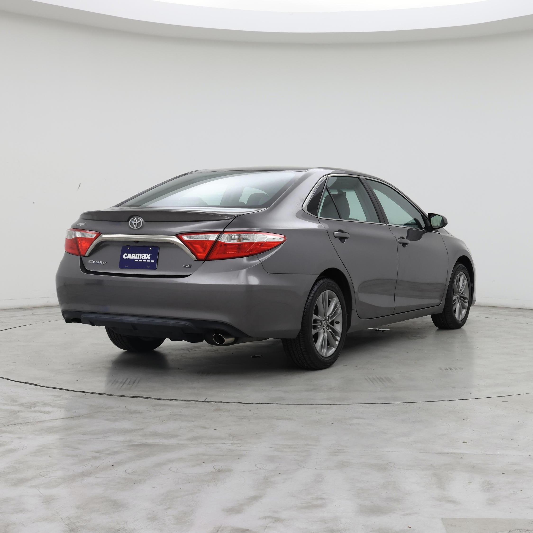 Thumbnail: 2016 Toyota Camry - 8