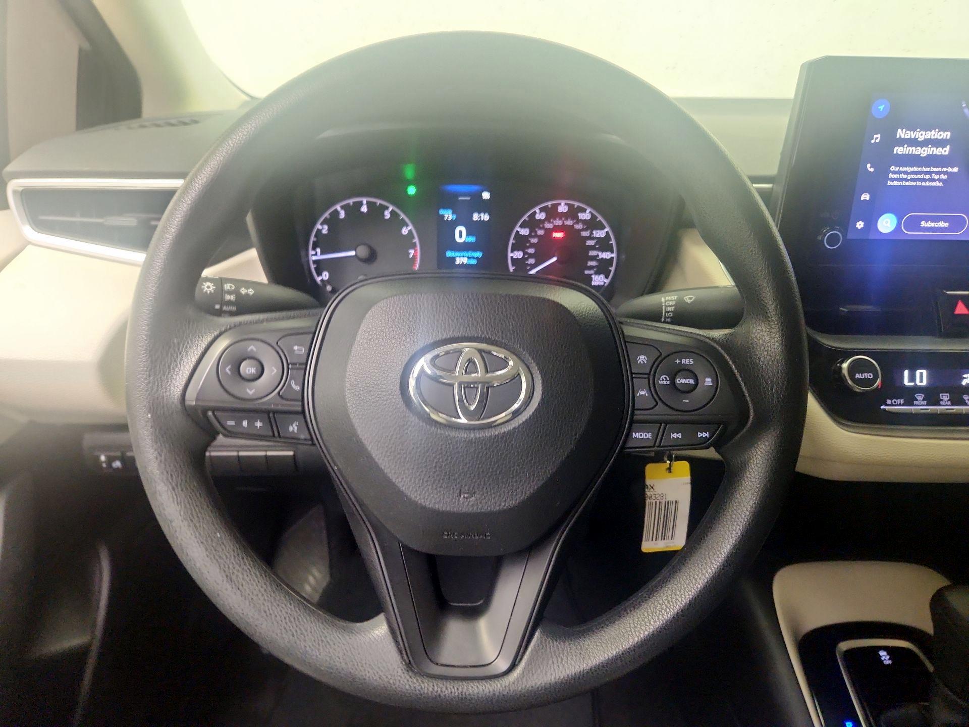 Thumbnail: 2023 Toyota Corolla - 10