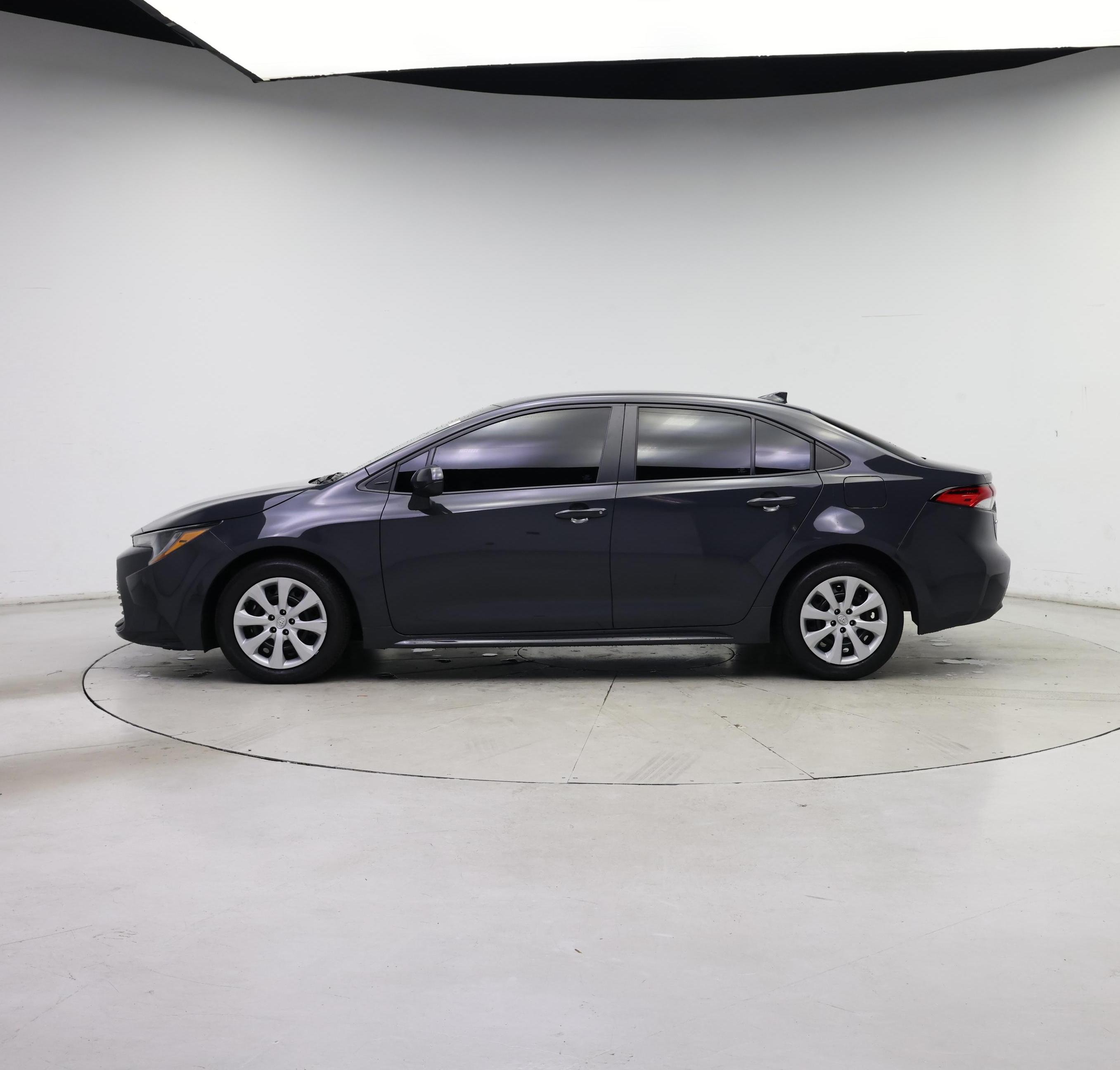 Thumbnail: 2023 Toyota Corolla - 3