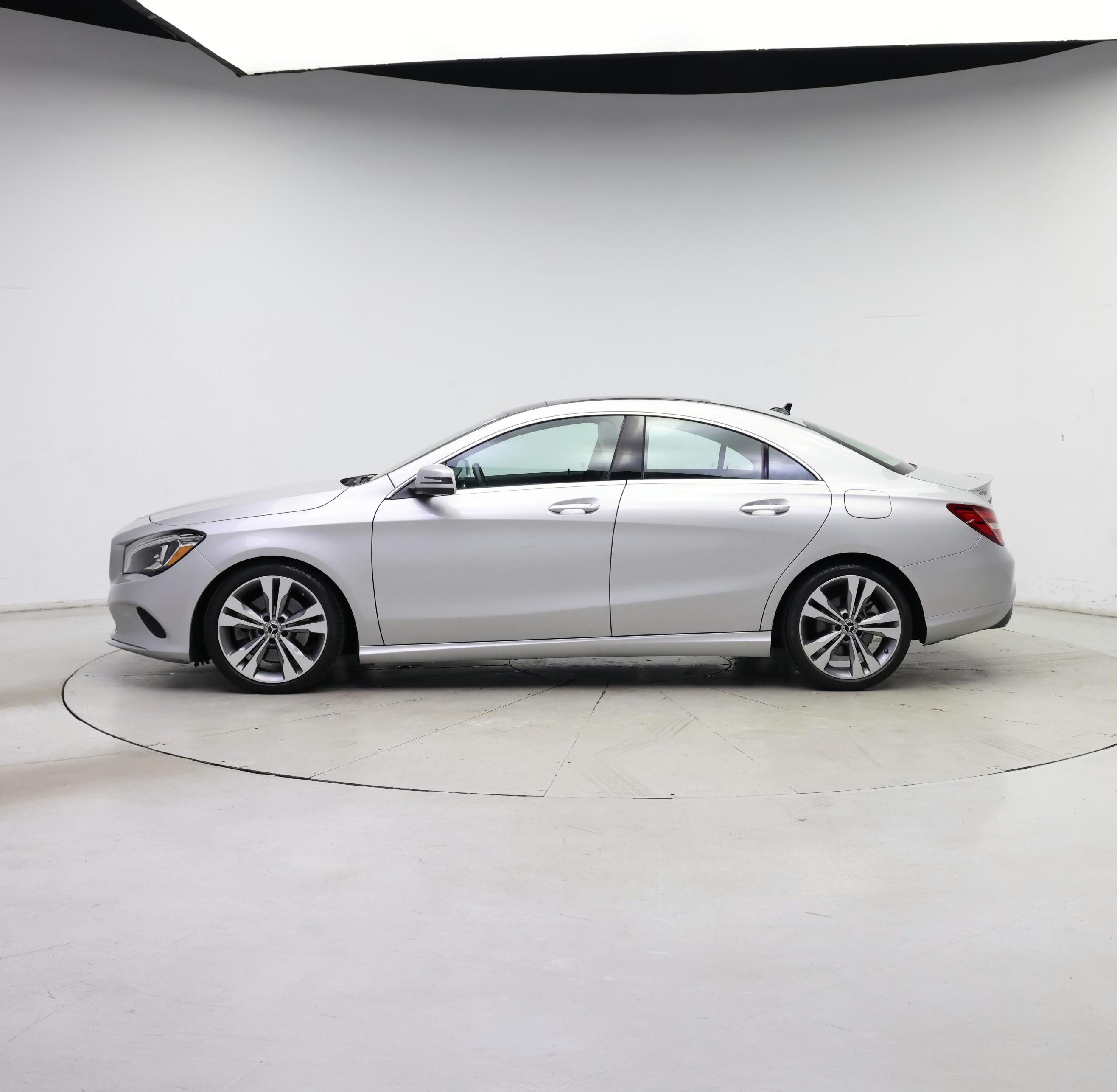Thumbnail: 2019 Mercedes-Benz CLA - 3