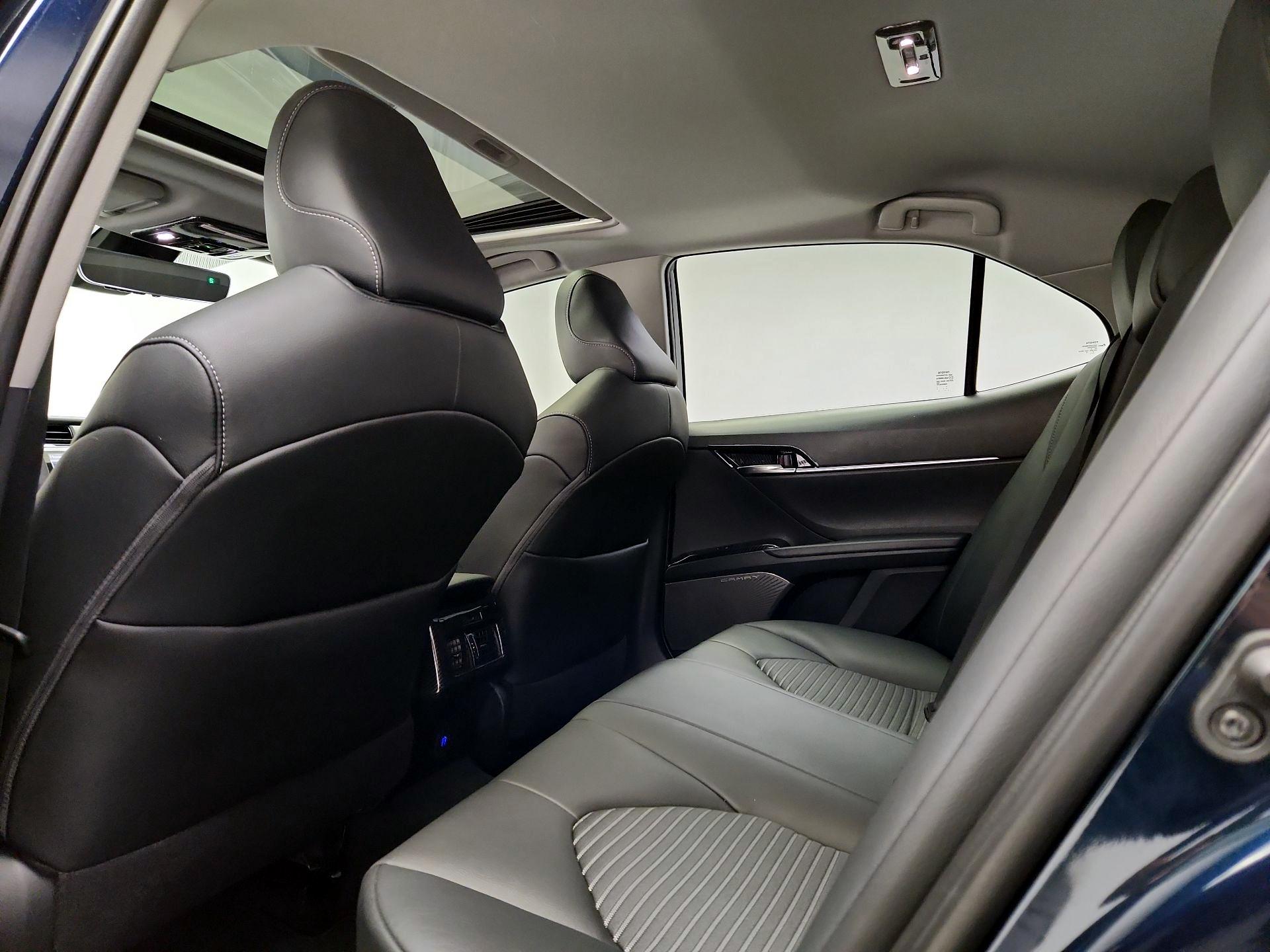 Thumbnail: 2020 Toyota Camry - 20