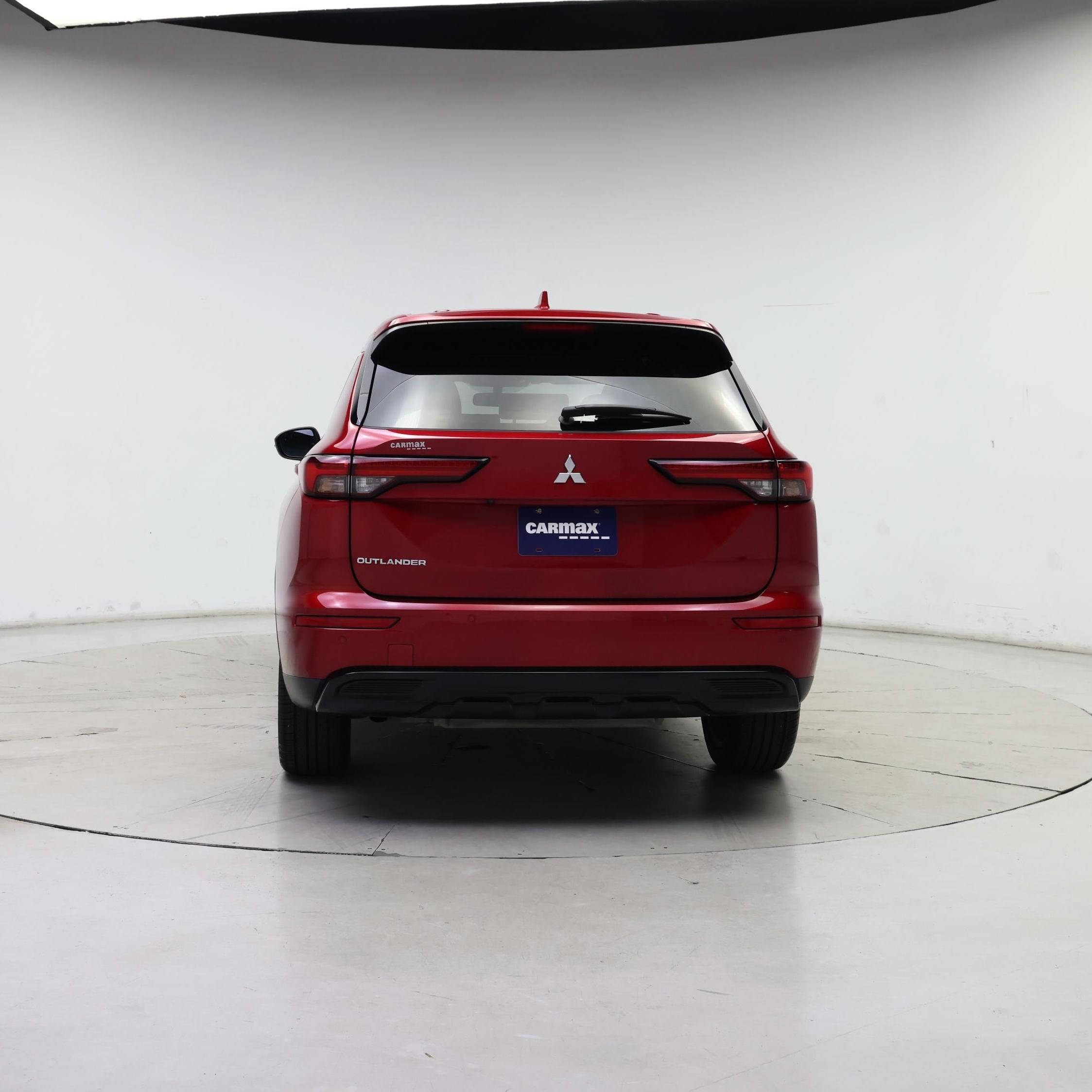 Thumbnail: 2022 Mitsubishi Outlander - 6
