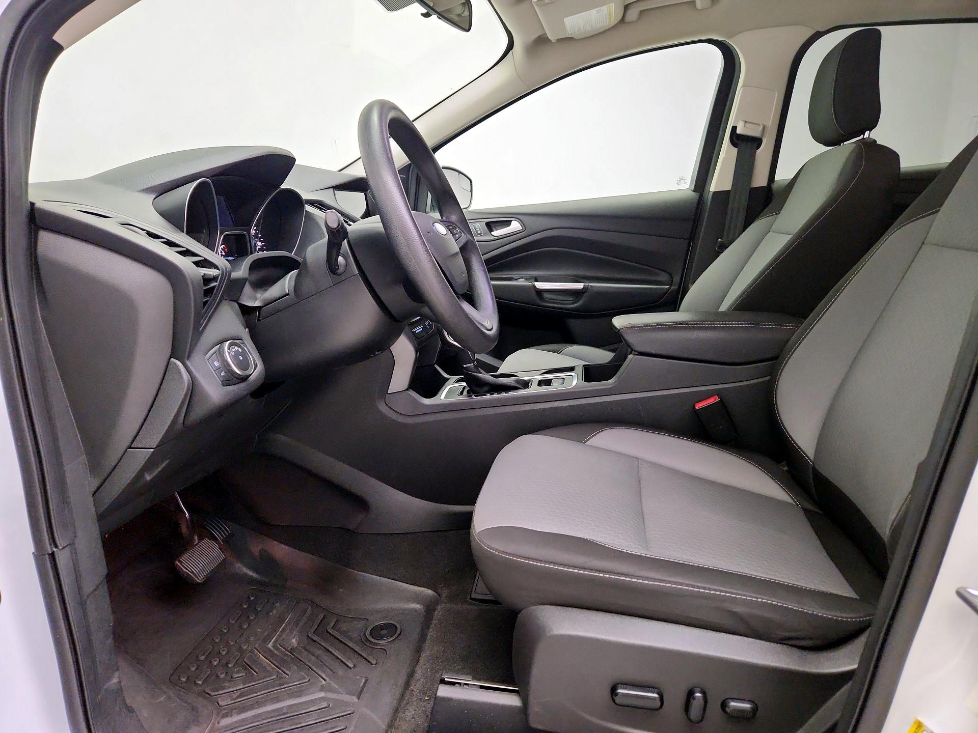 Thumbnail: 2019 Ford Escape - 11