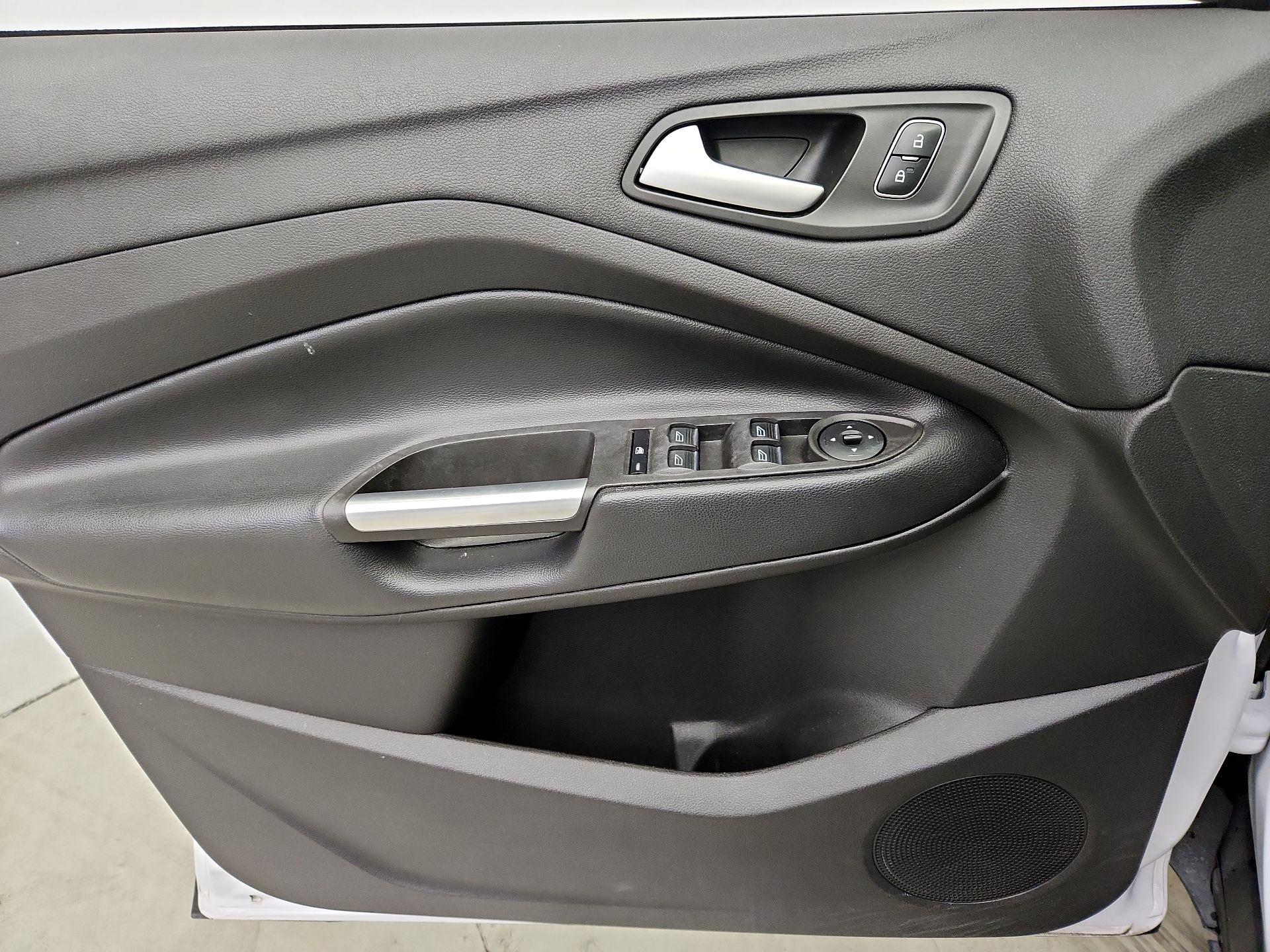 Thumbnail: 2019 Ford Escape - 12
