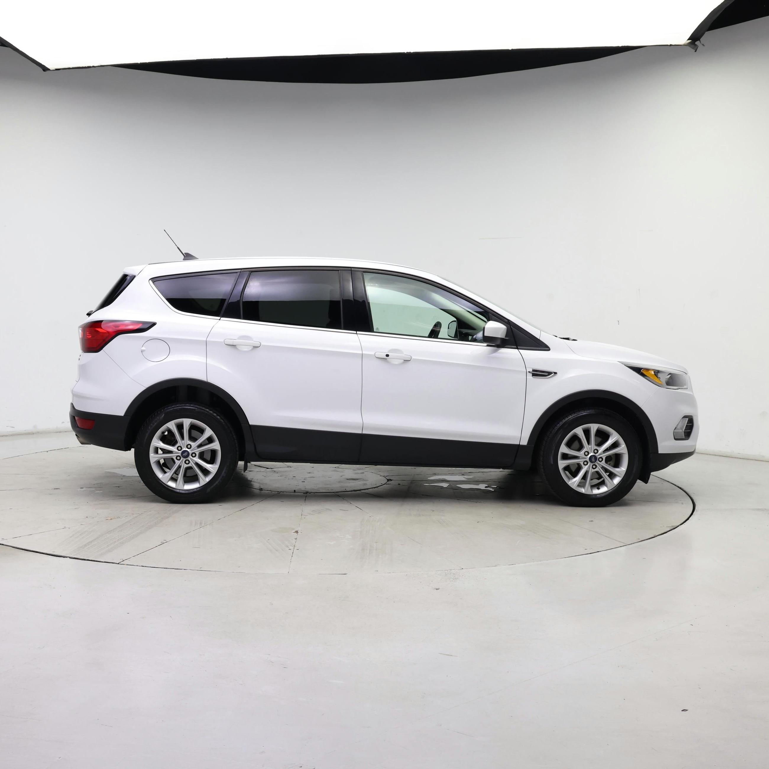 Thumbnail: 2019 Ford Escape - 7
