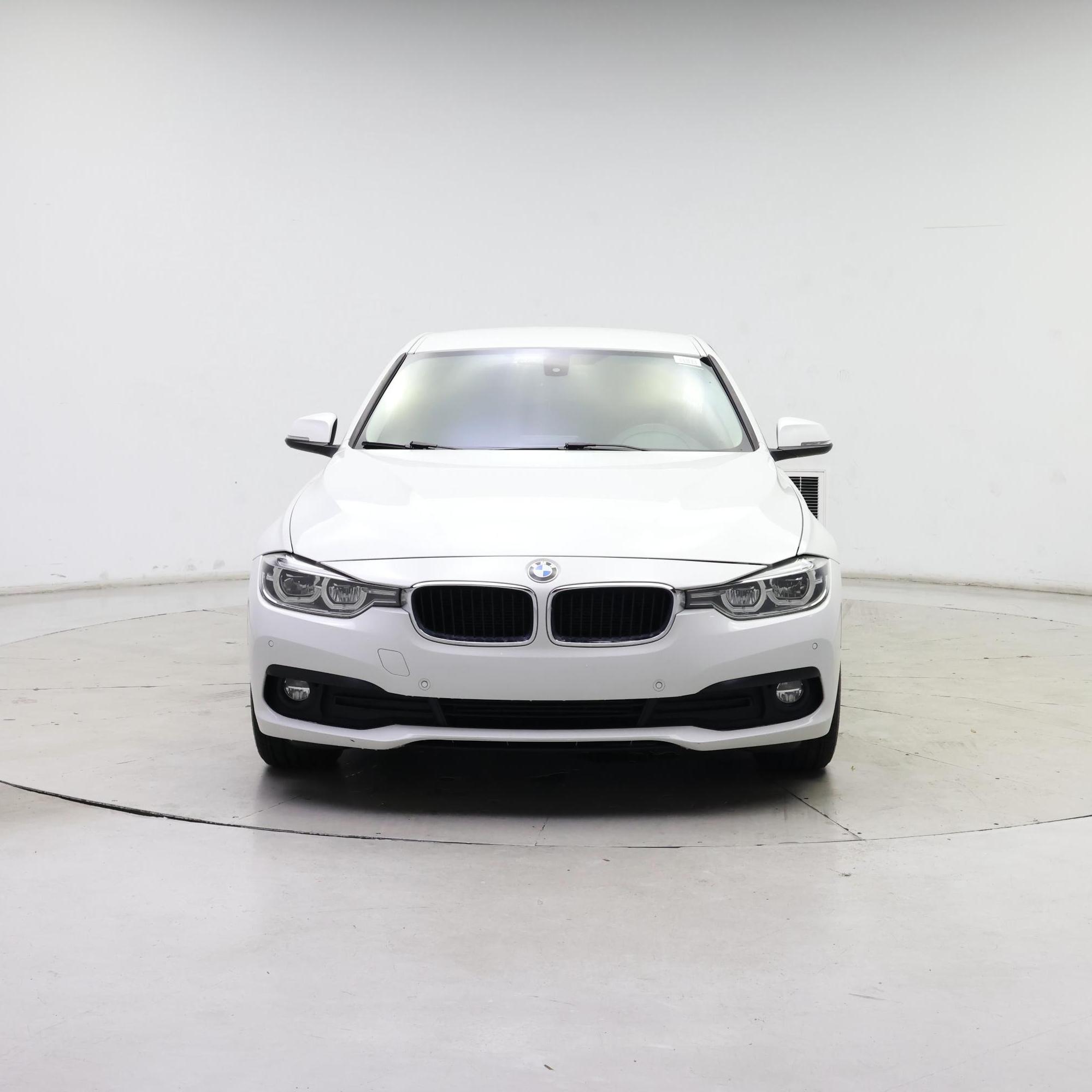 Thumbnail: 2018 BMW 3 Series - 5