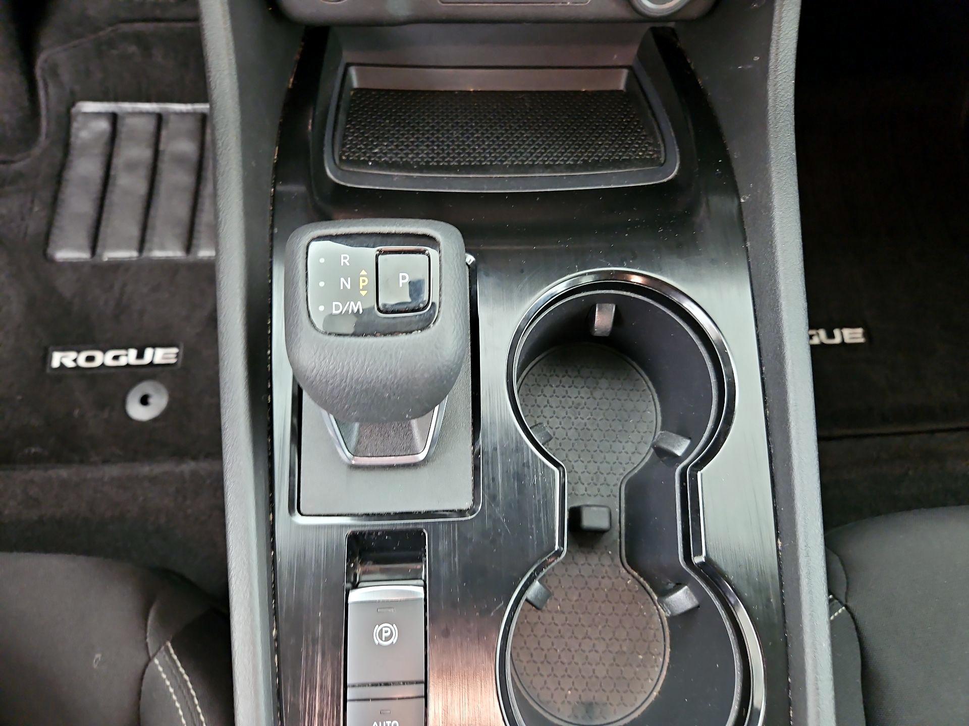 Thumbnail: 2023 Nissan Rogue - 17