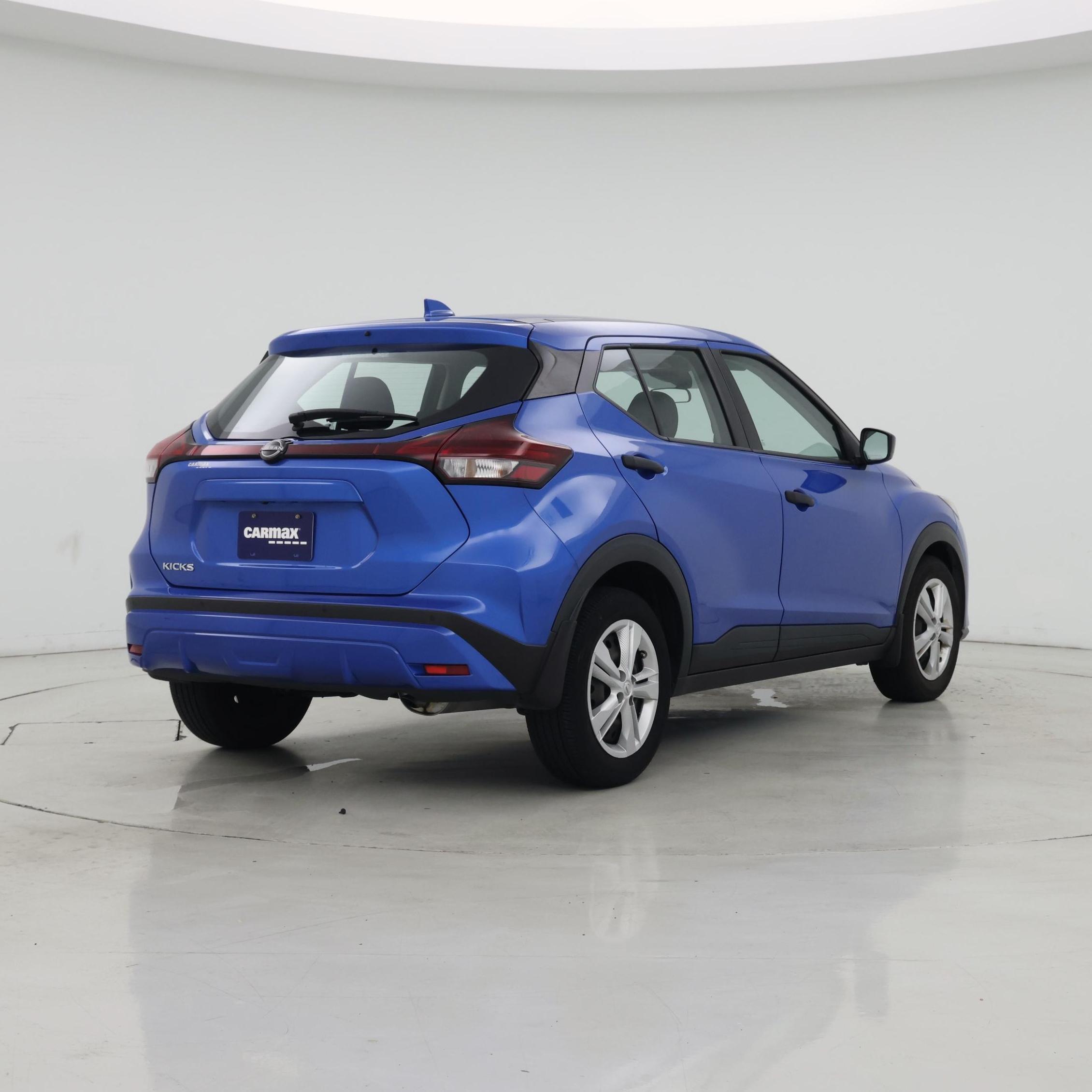 Thumbnail: 2023 Nissan Kicks - 8