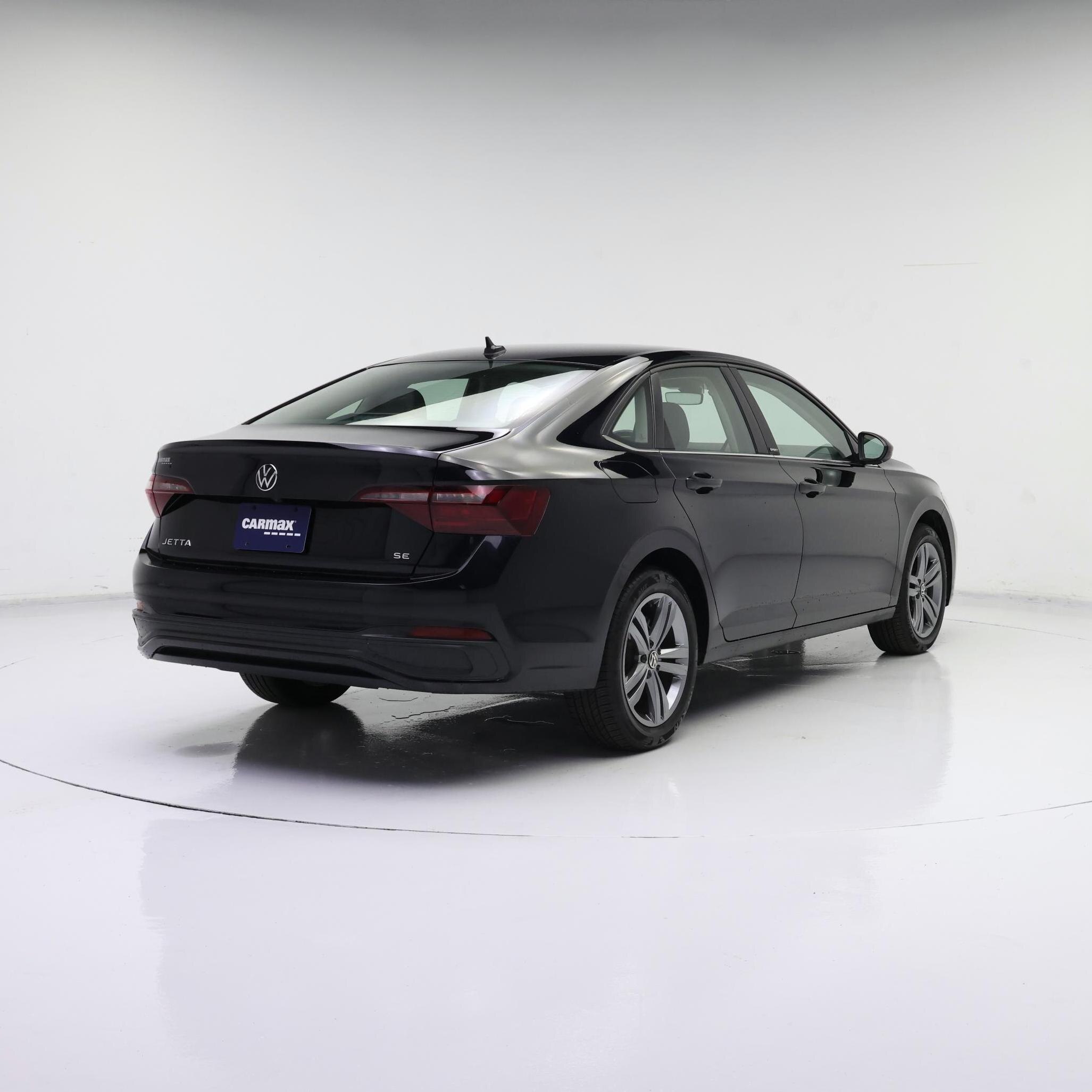 Thumbnail: 2024 Volkswagen Jetta - 8