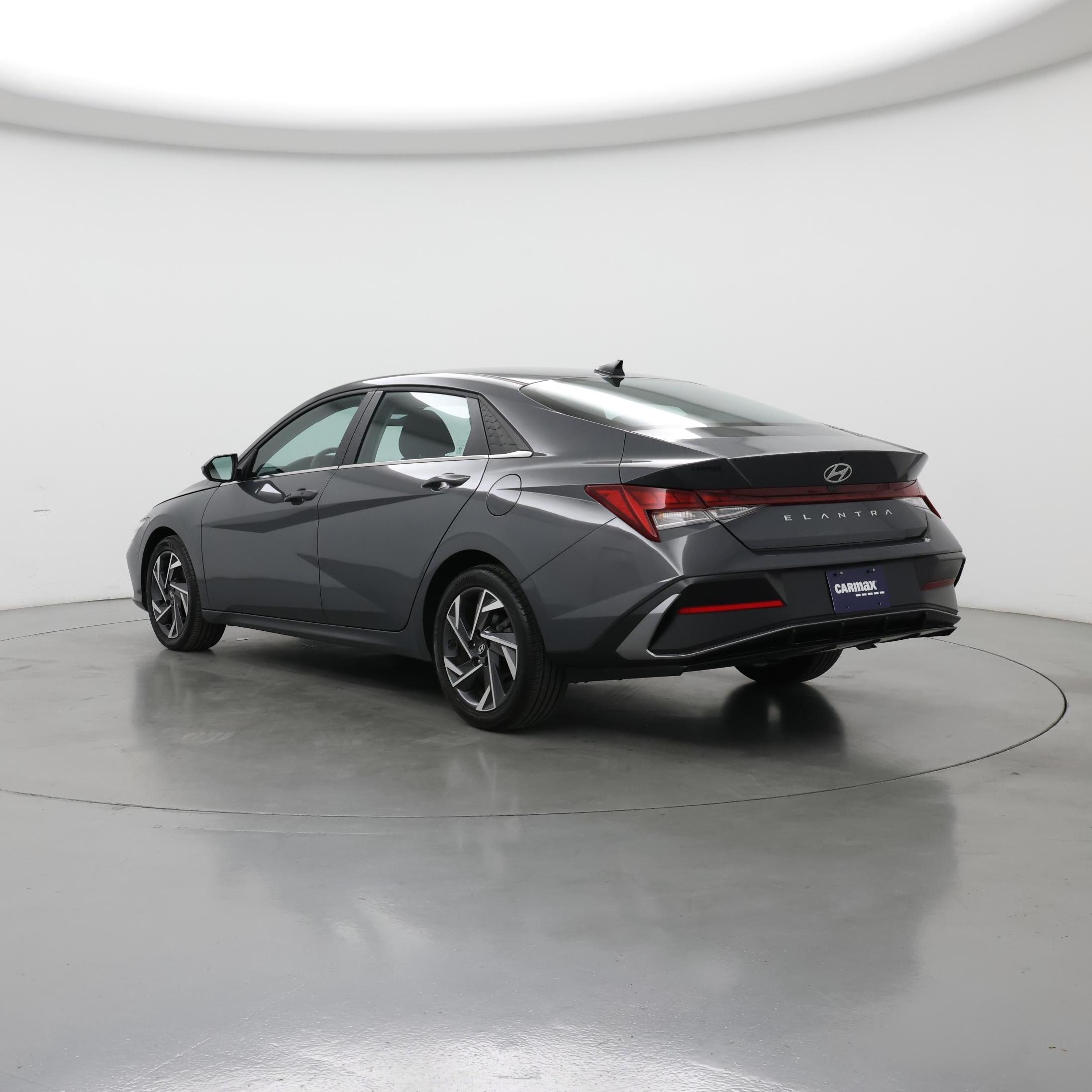 Thumbnail: 2024 Hyundai Elantra - 2