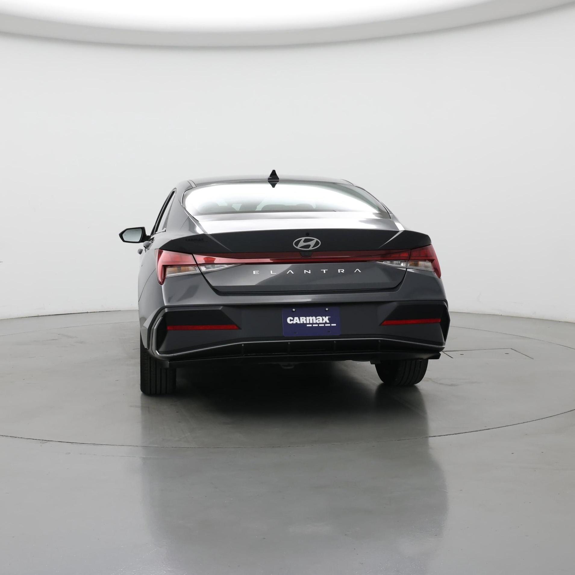 Thumbnail: 2024 Hyundai Elantra - 6