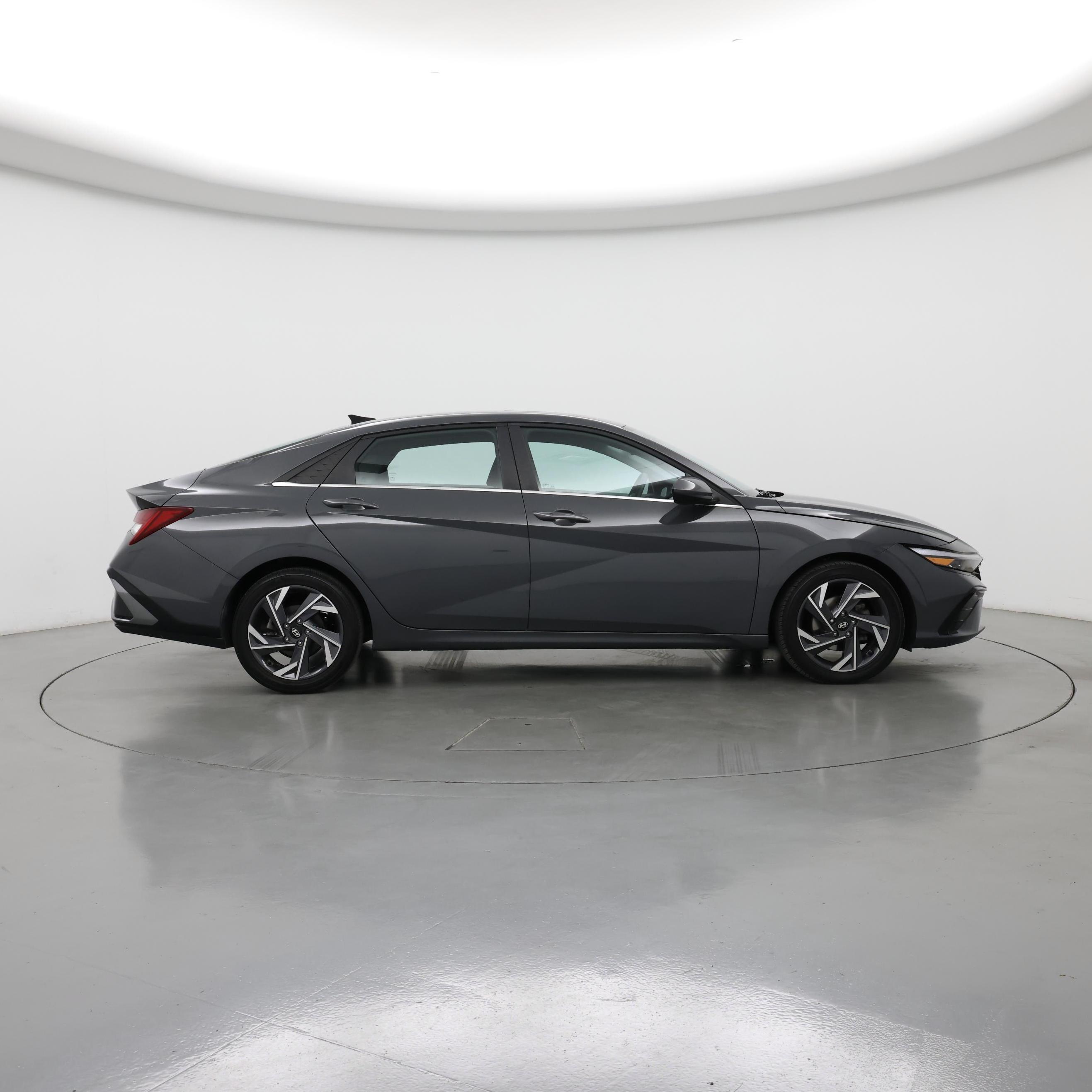 Thumbnail: 2024 Hyundai Elantra - 7