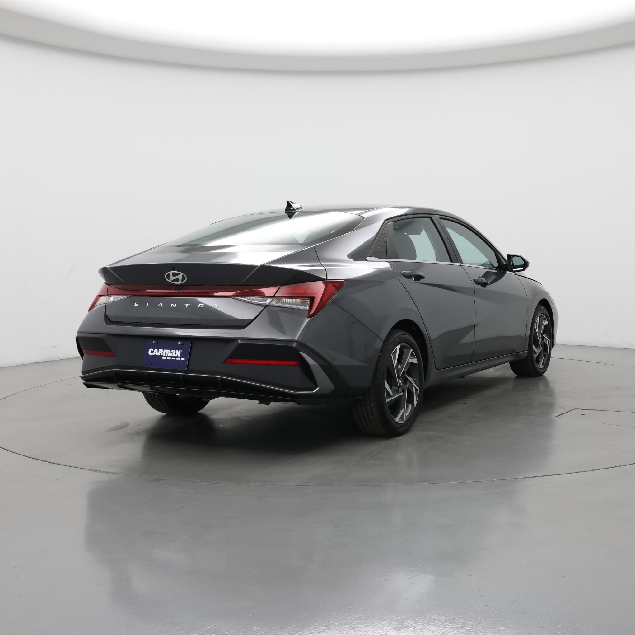 Thumbnail: 2024 Hyundai Elantra - 8