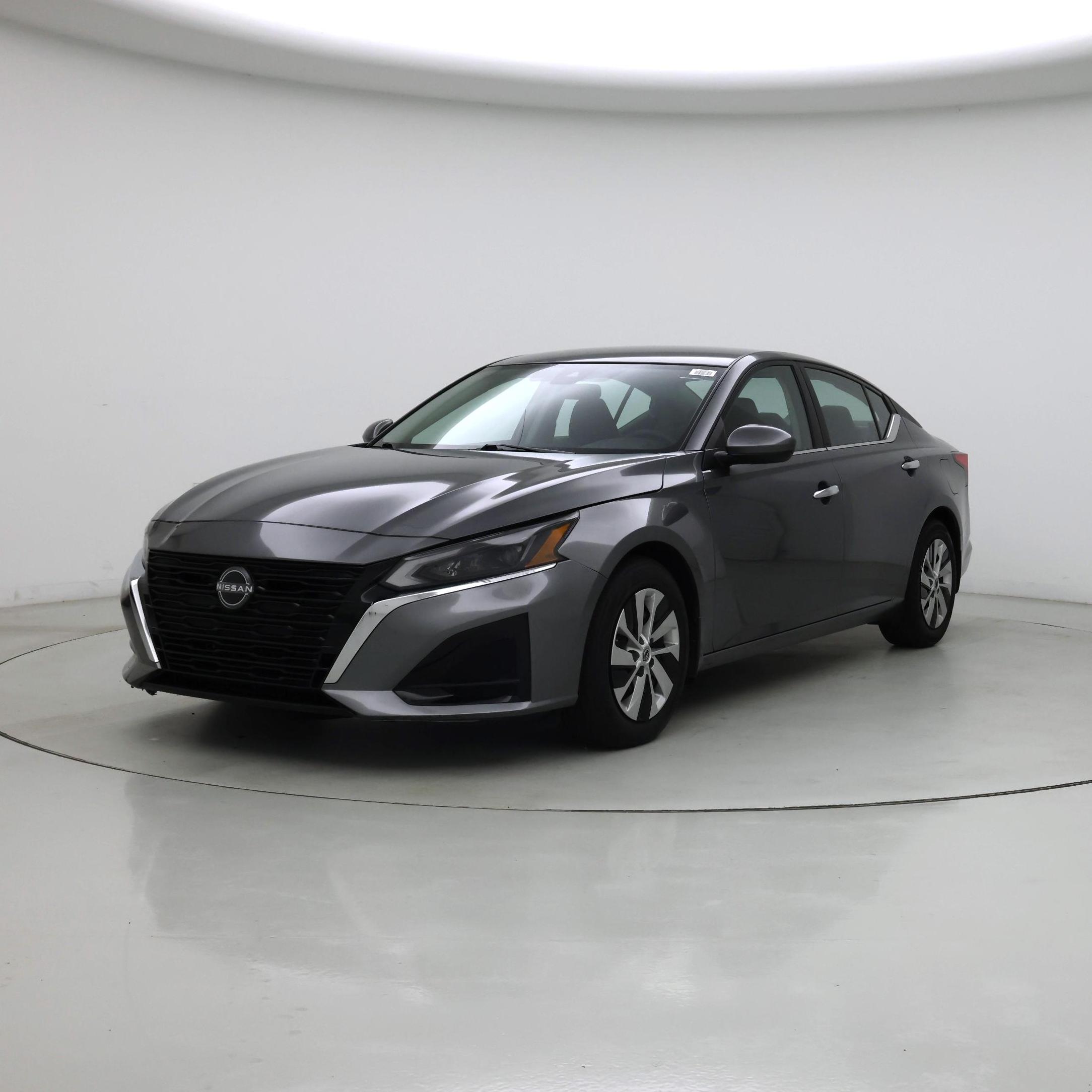 Thumbnail: 2023 Nissan Altima - 4