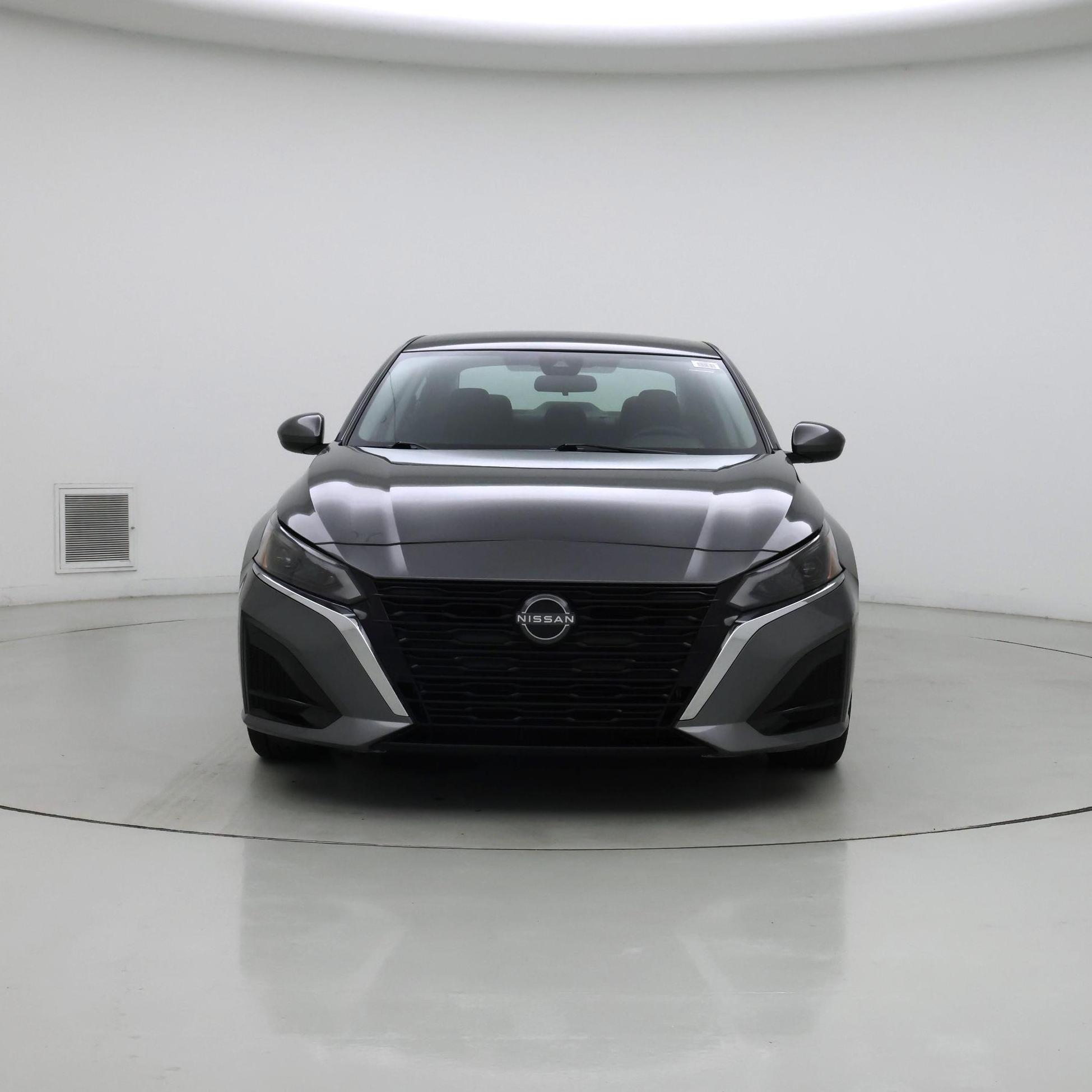 Thumbnail: 2023 Nissan Altima - 5
