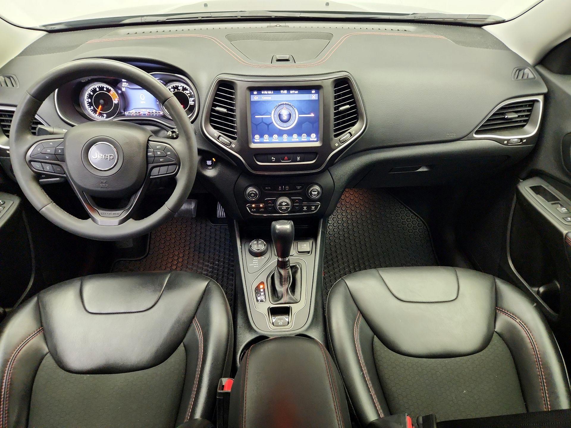 Thumbnail: 2022 Jeep Cherokee - 9