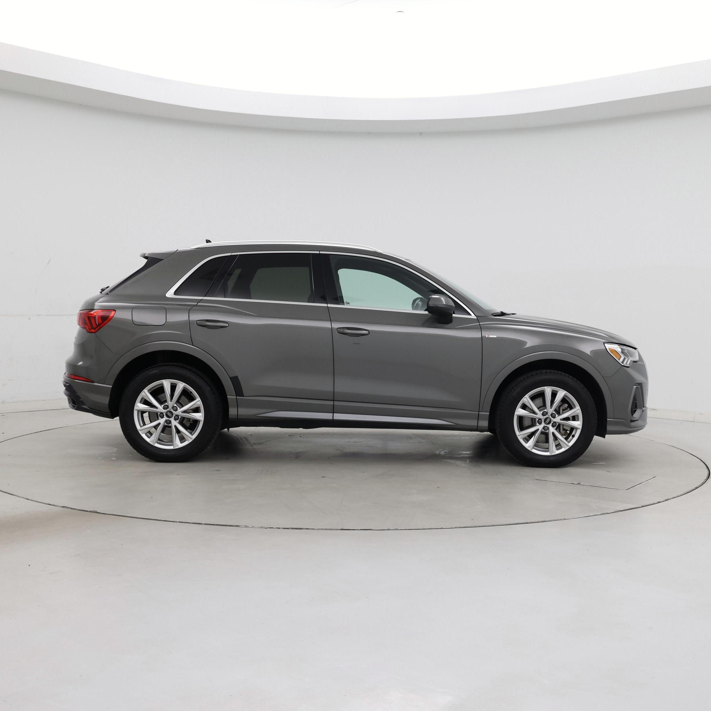 Thumbnail: 2022 Audi Q3 - 7