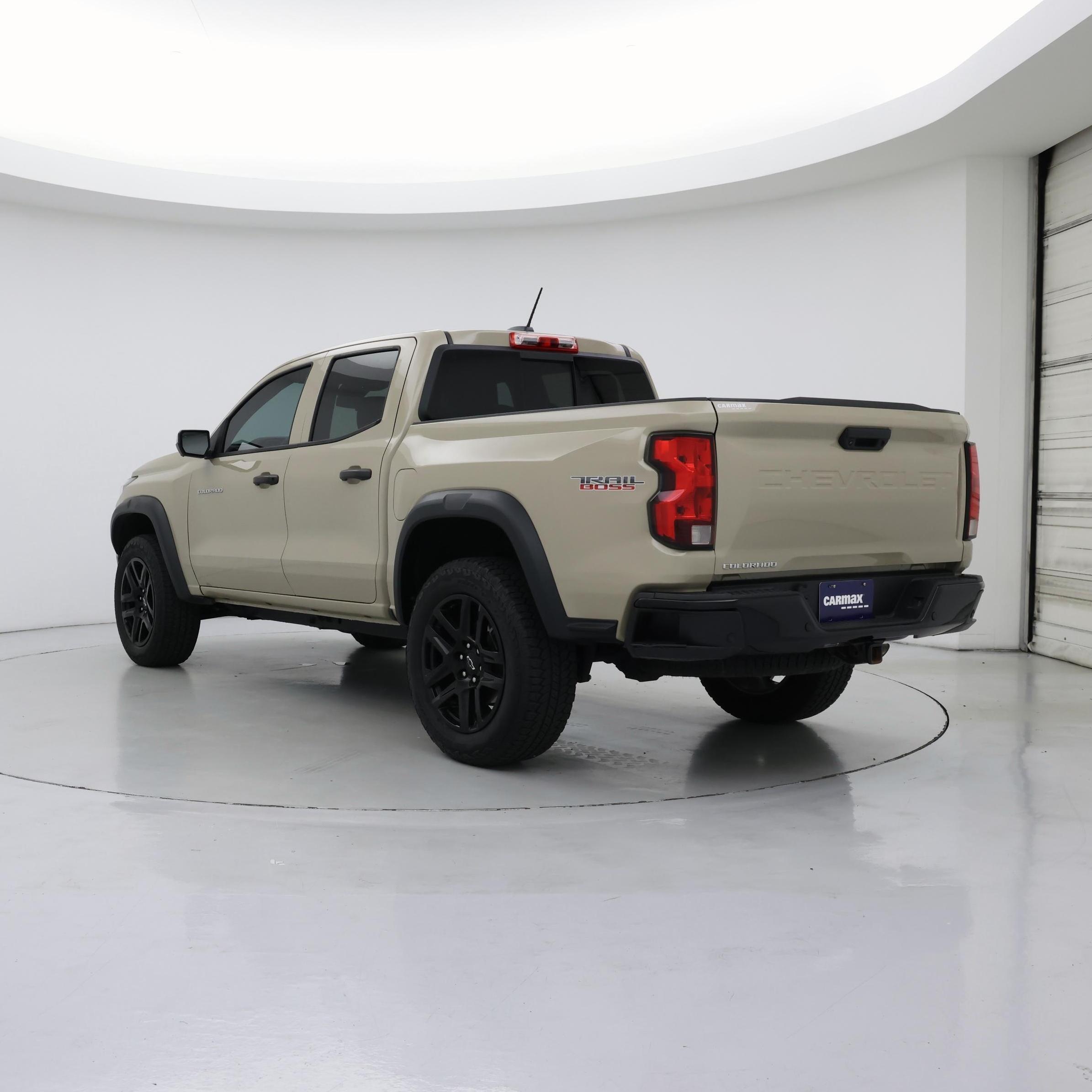 Thumbnail: 2023 Chevrolet Colorado - 2