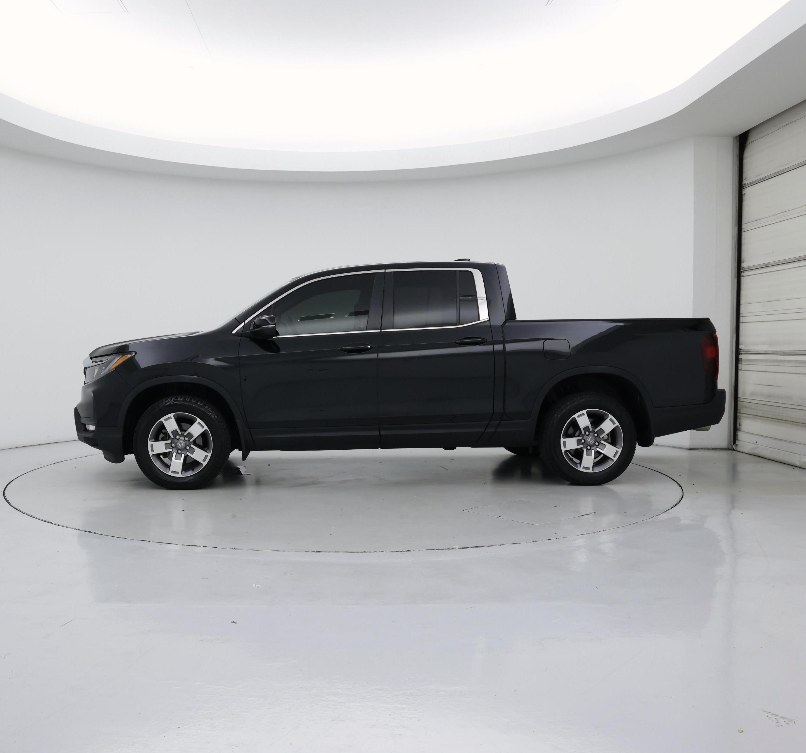 Thumbnail: 2024 Honda Ridgeline - 3