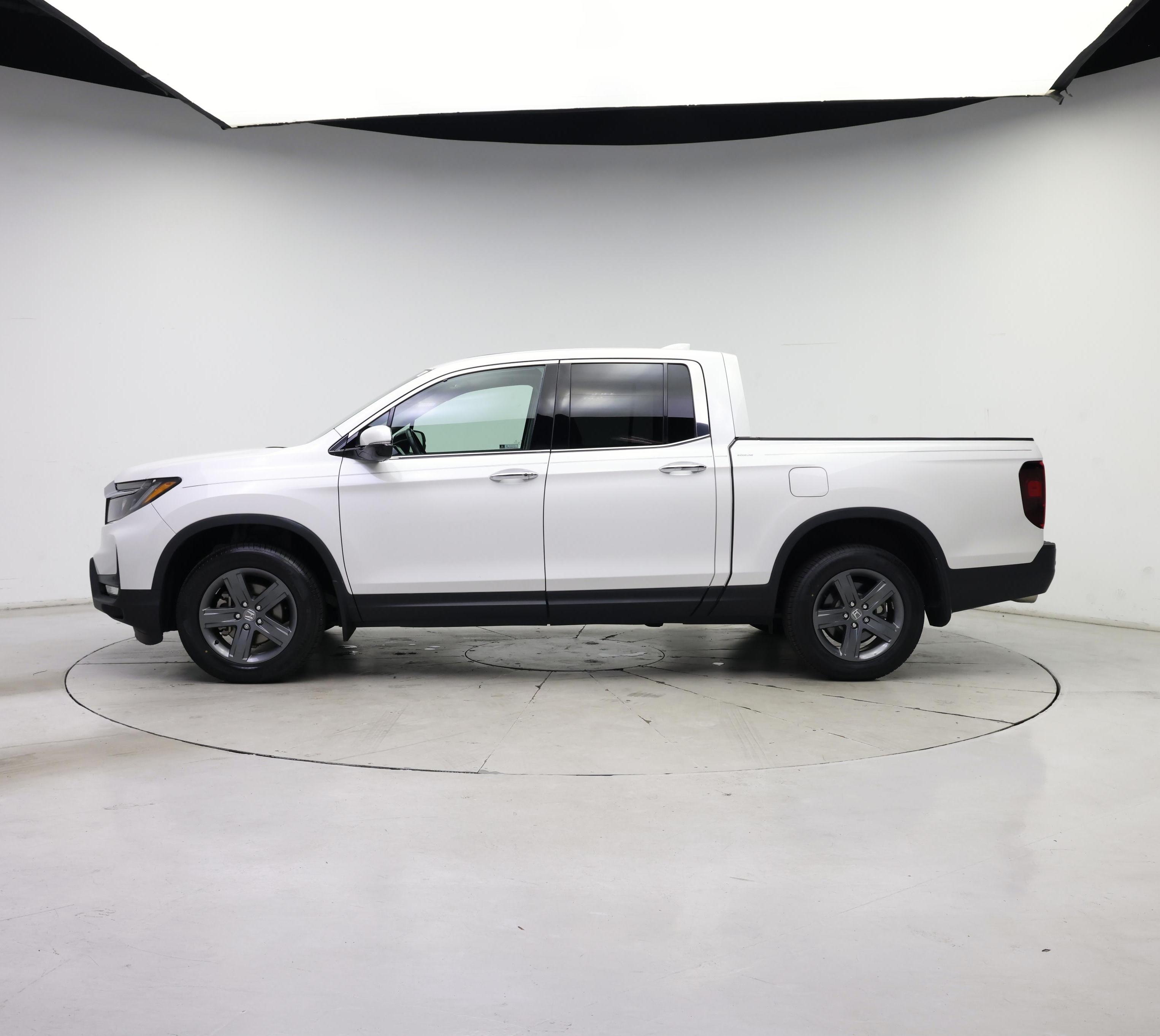 Thumbnail: 2023 Honda Ridgeline - 3