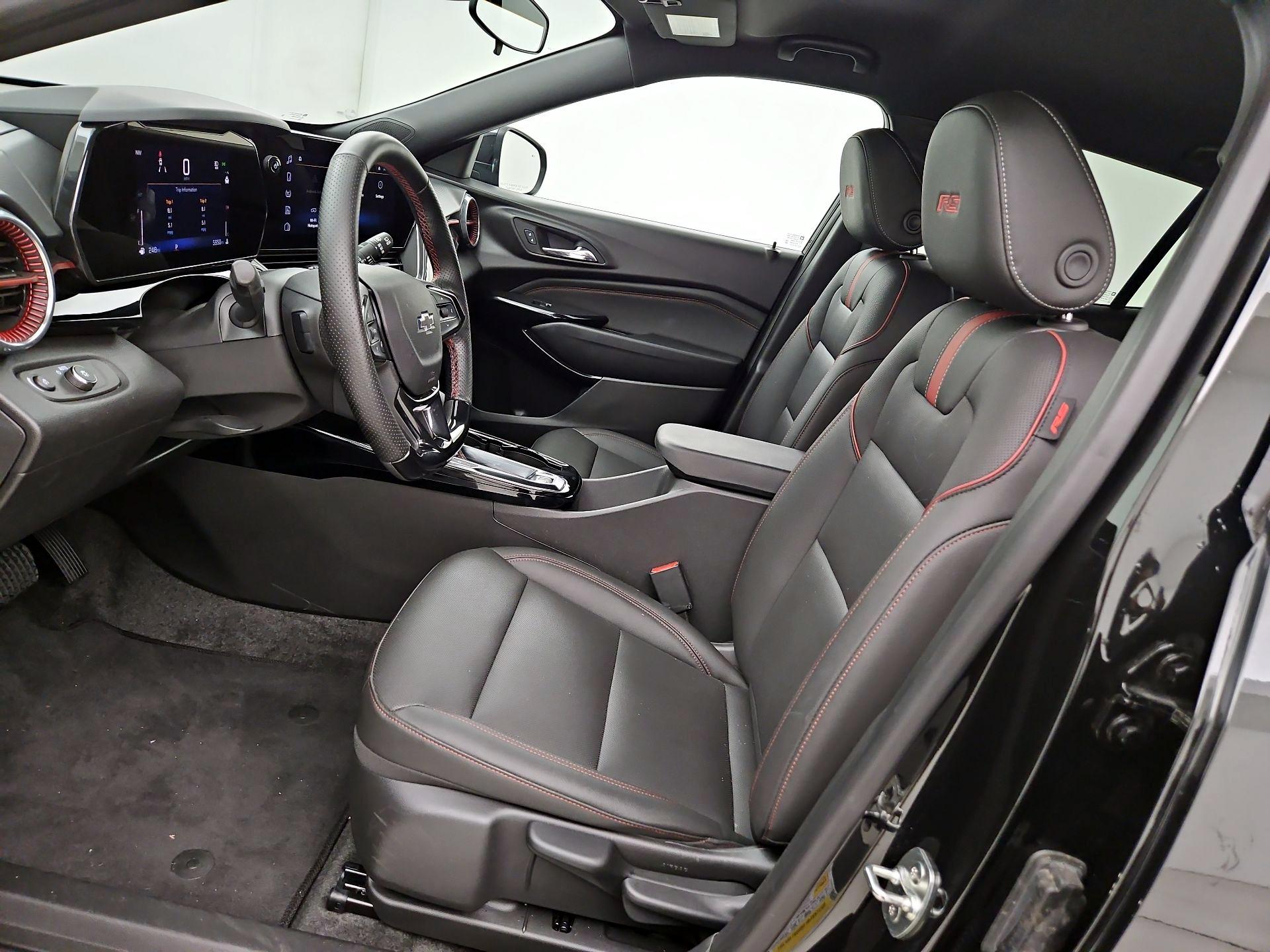 Thumbnail: 2024 Chevrolet Trax - 11