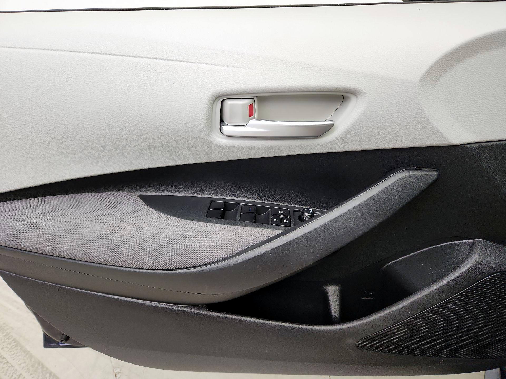 Thumbnail: 2020 Toyota Corolla - 12