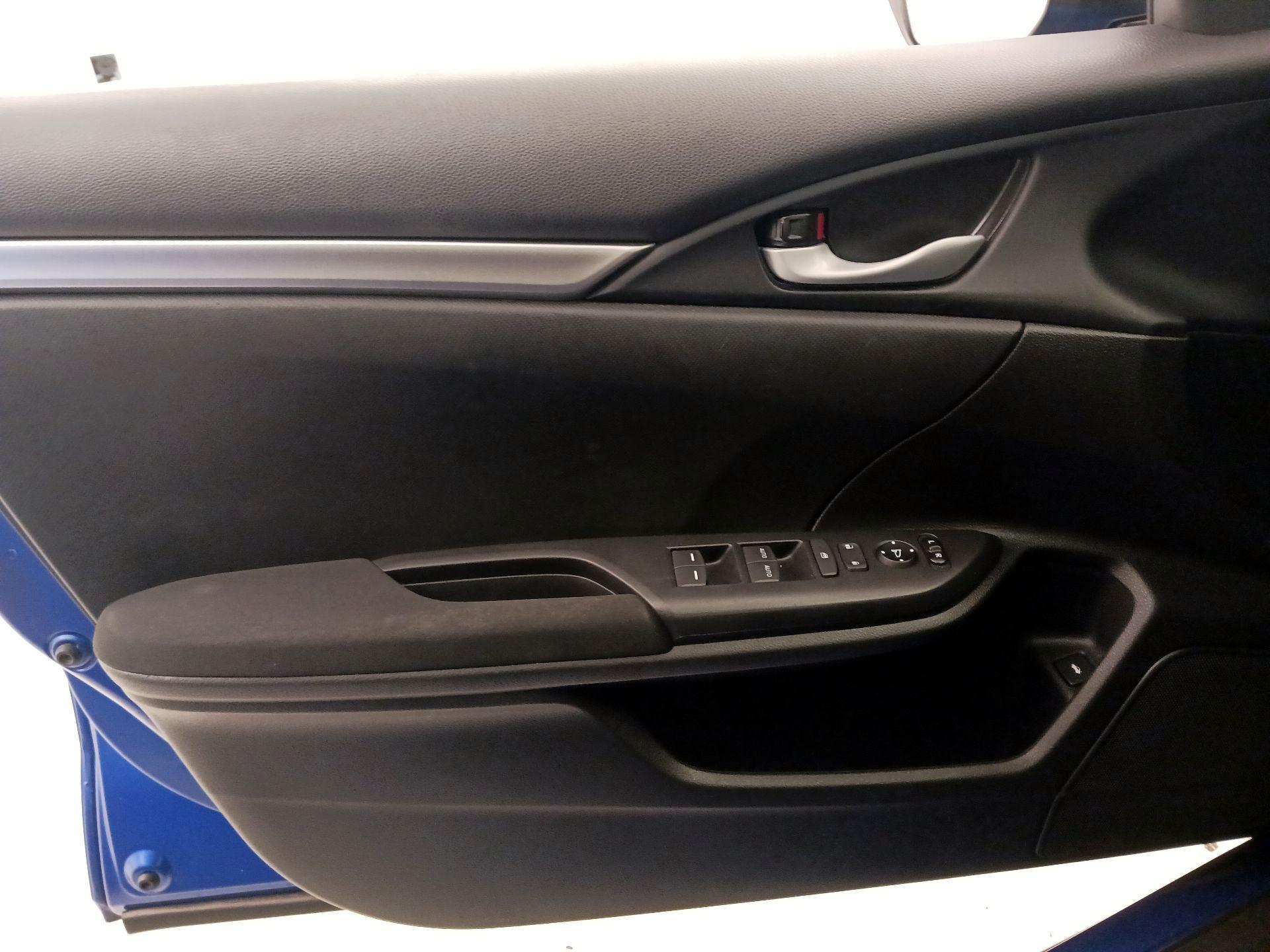 Thumbnail: 2020 Honda Civic - 12
