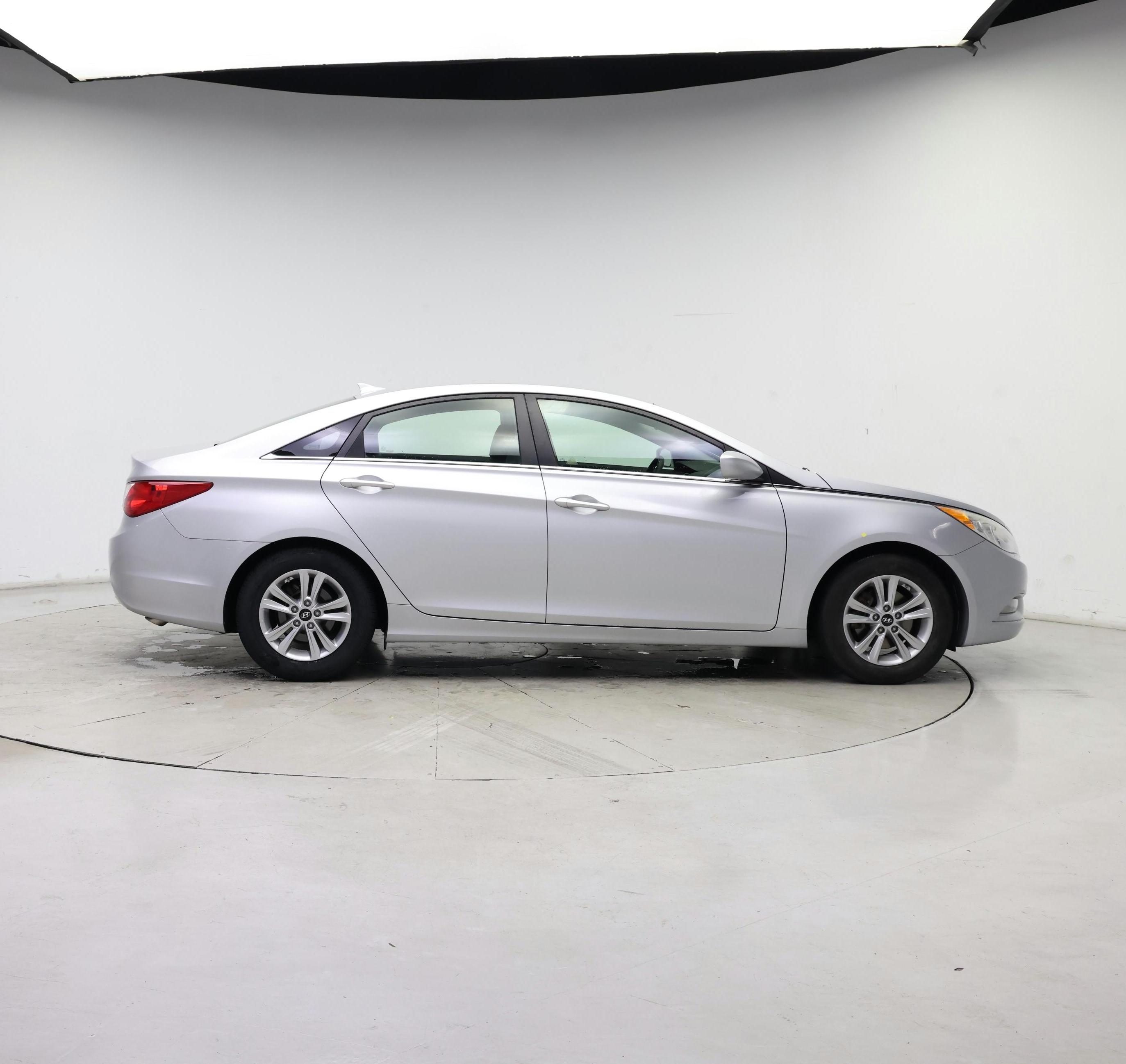 Thumbnail: 2013 Hyundai Sonata - 7