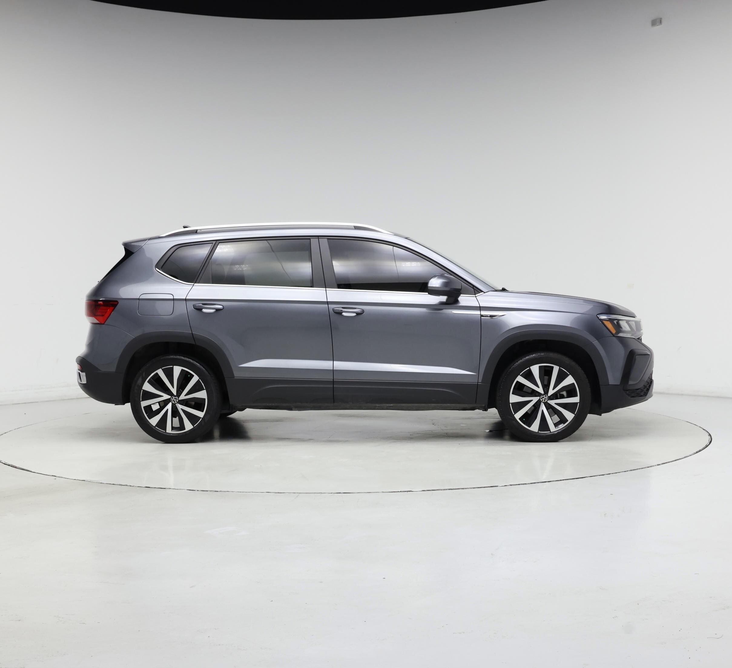 Thumbnail: 2022 Volkswagen Taos - 7