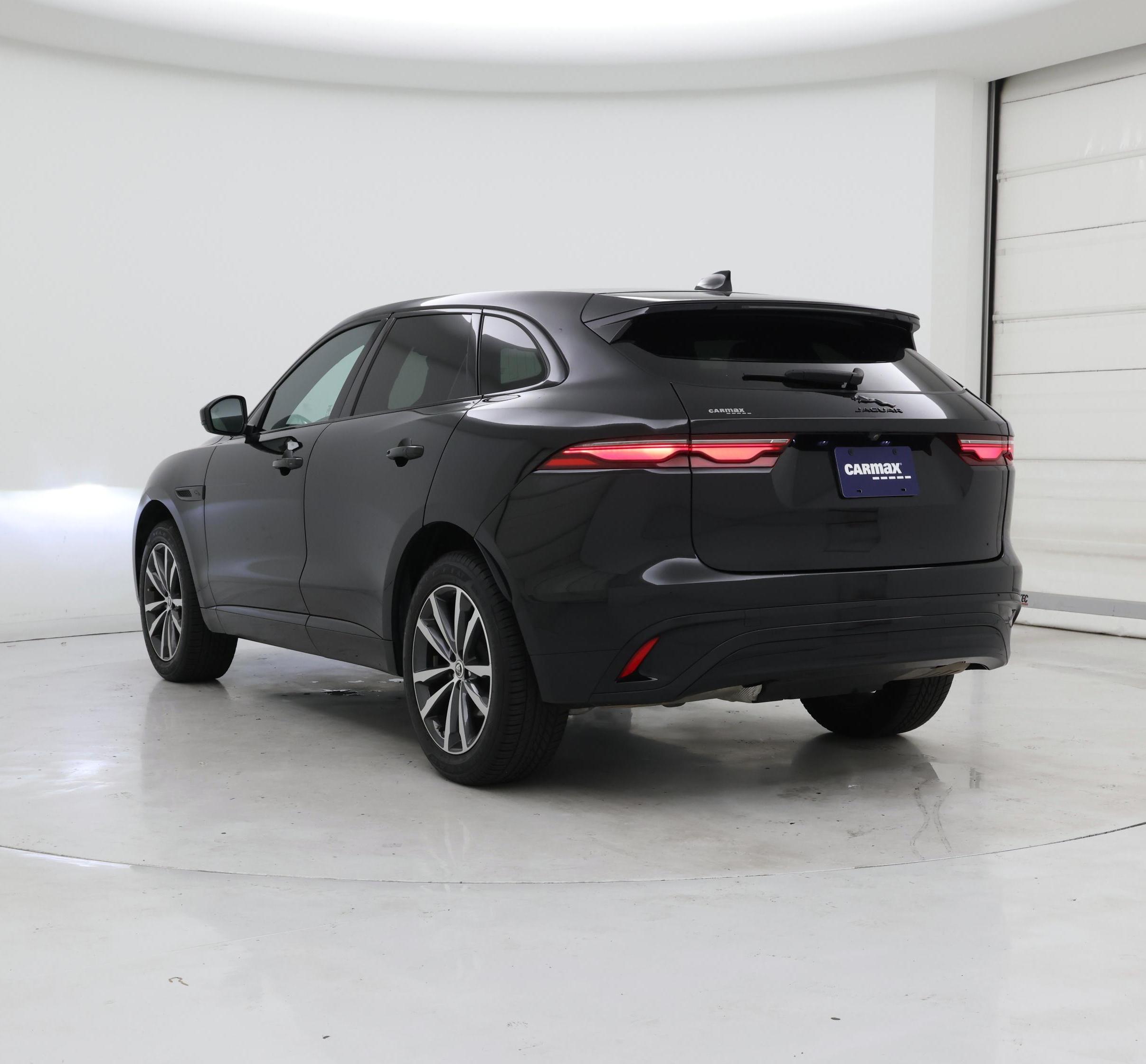 Thumbnail: 2024 Jaguar F-Pace - 2
