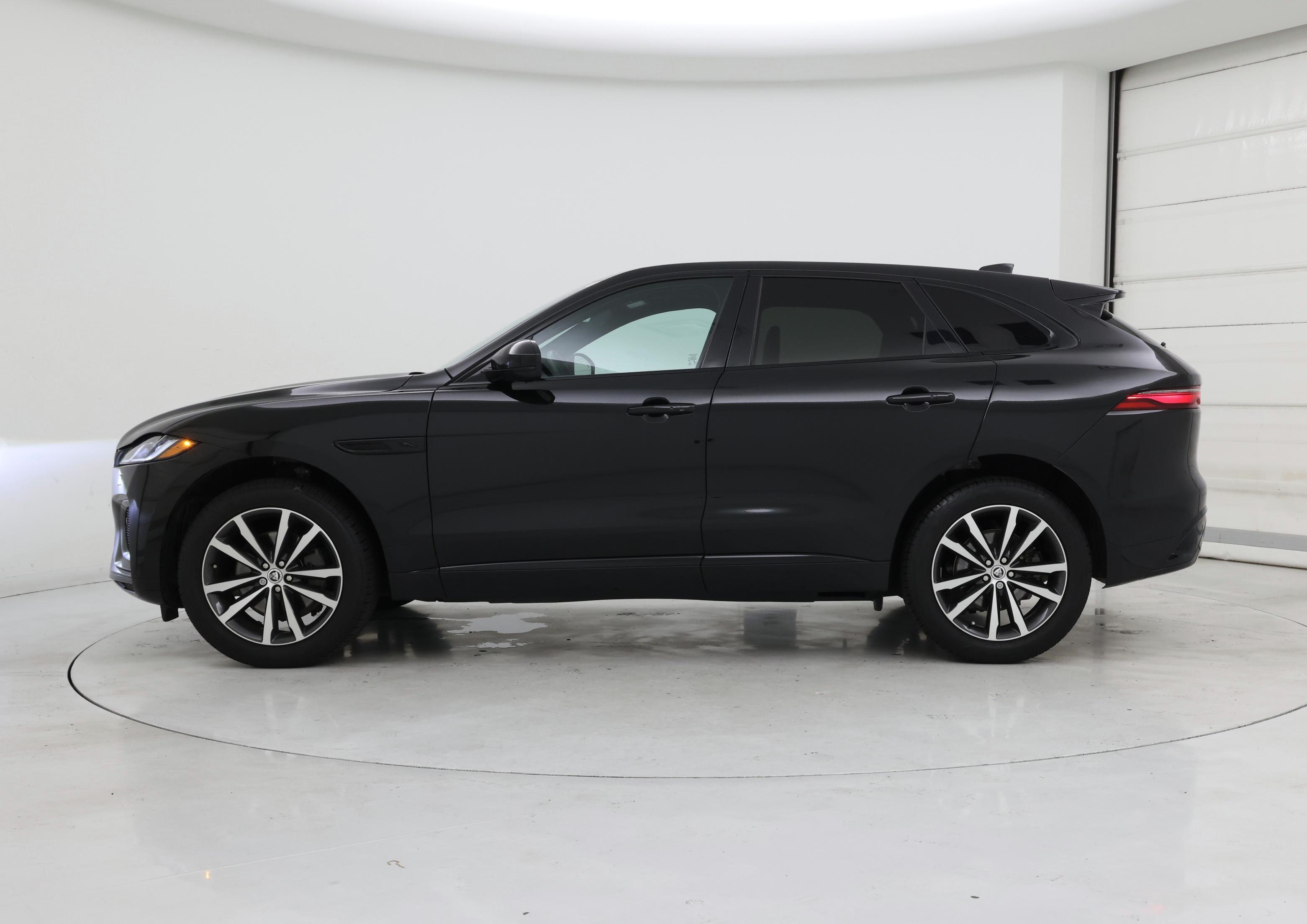 Thumbnail: 2024 Jaguar F-Pace - 3