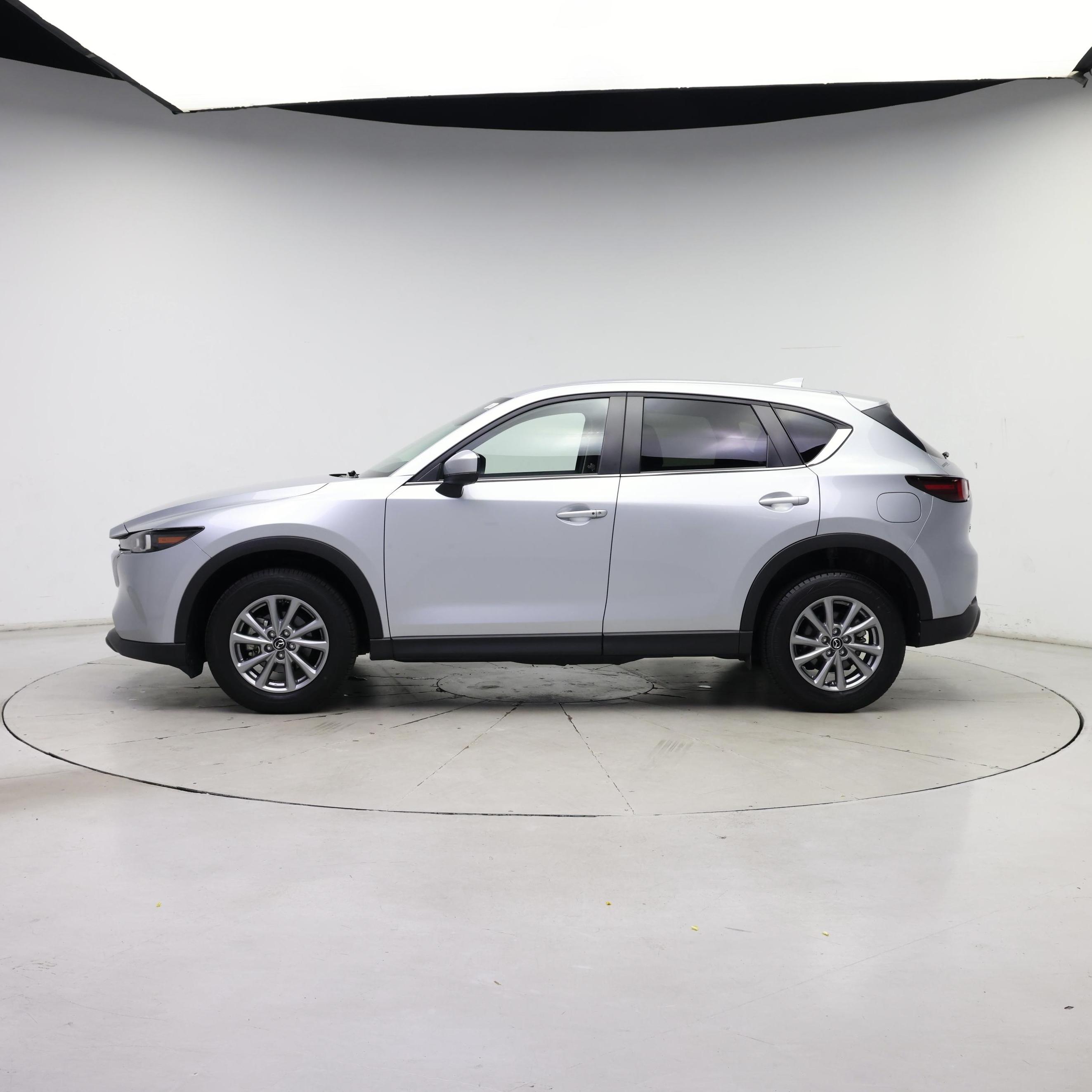 Thumbnail: 2022 Mazda CX-5 - 3
